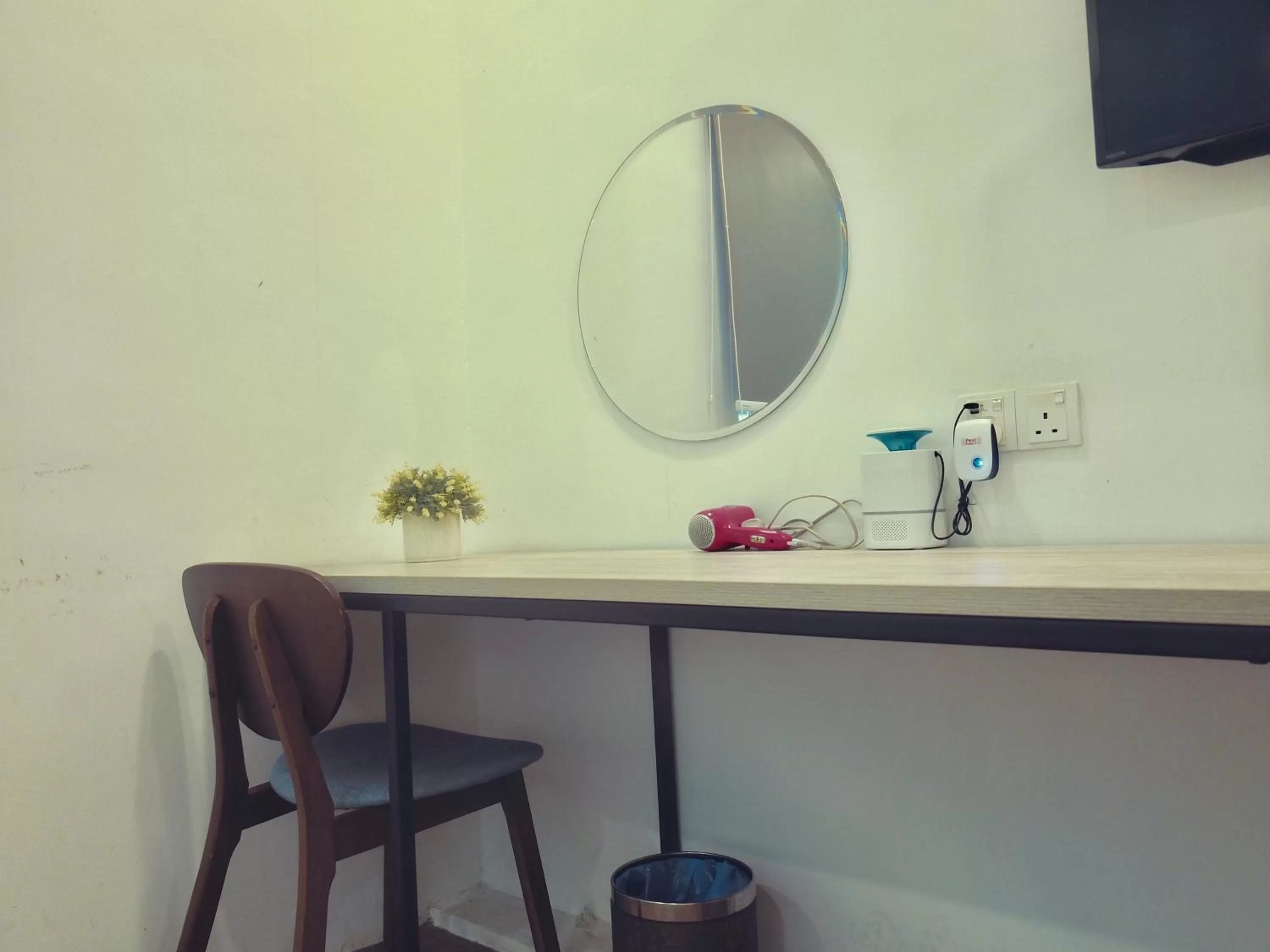 THE WOOD BOUTIQUE HOTEL