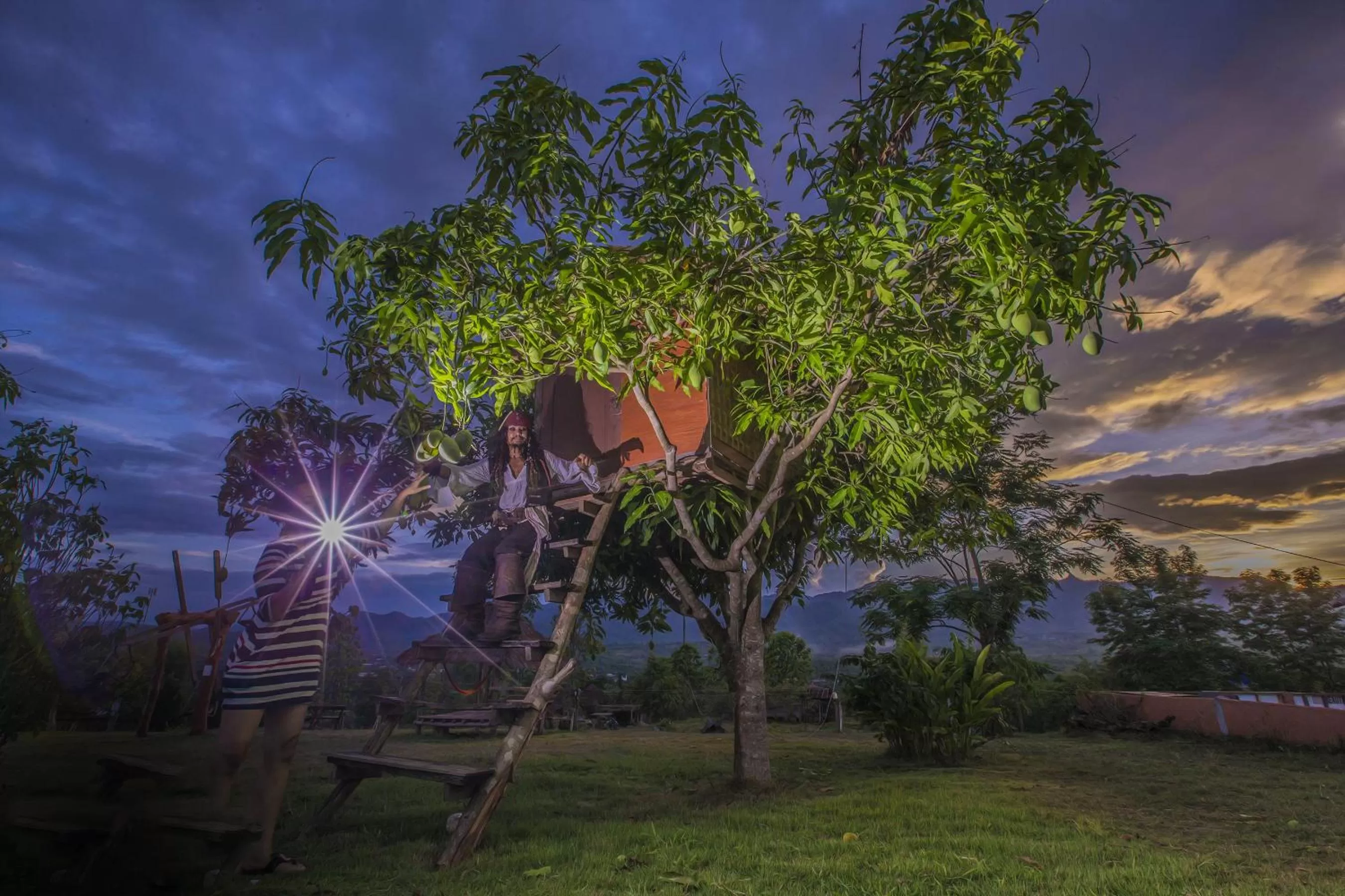 group of guests in Romantic Time Mountain Resort
