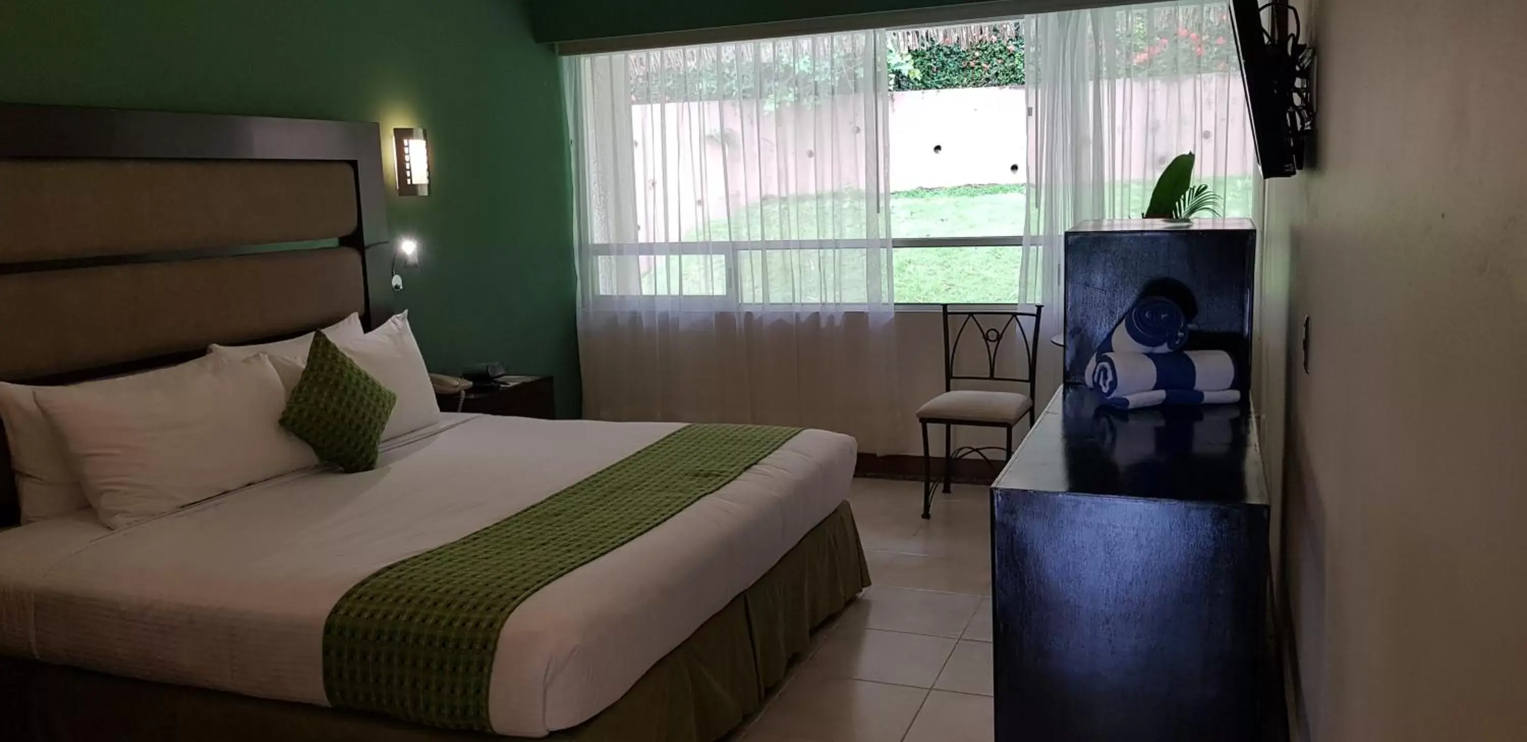 Bed in Hotel Villa Mercedes Palenque
