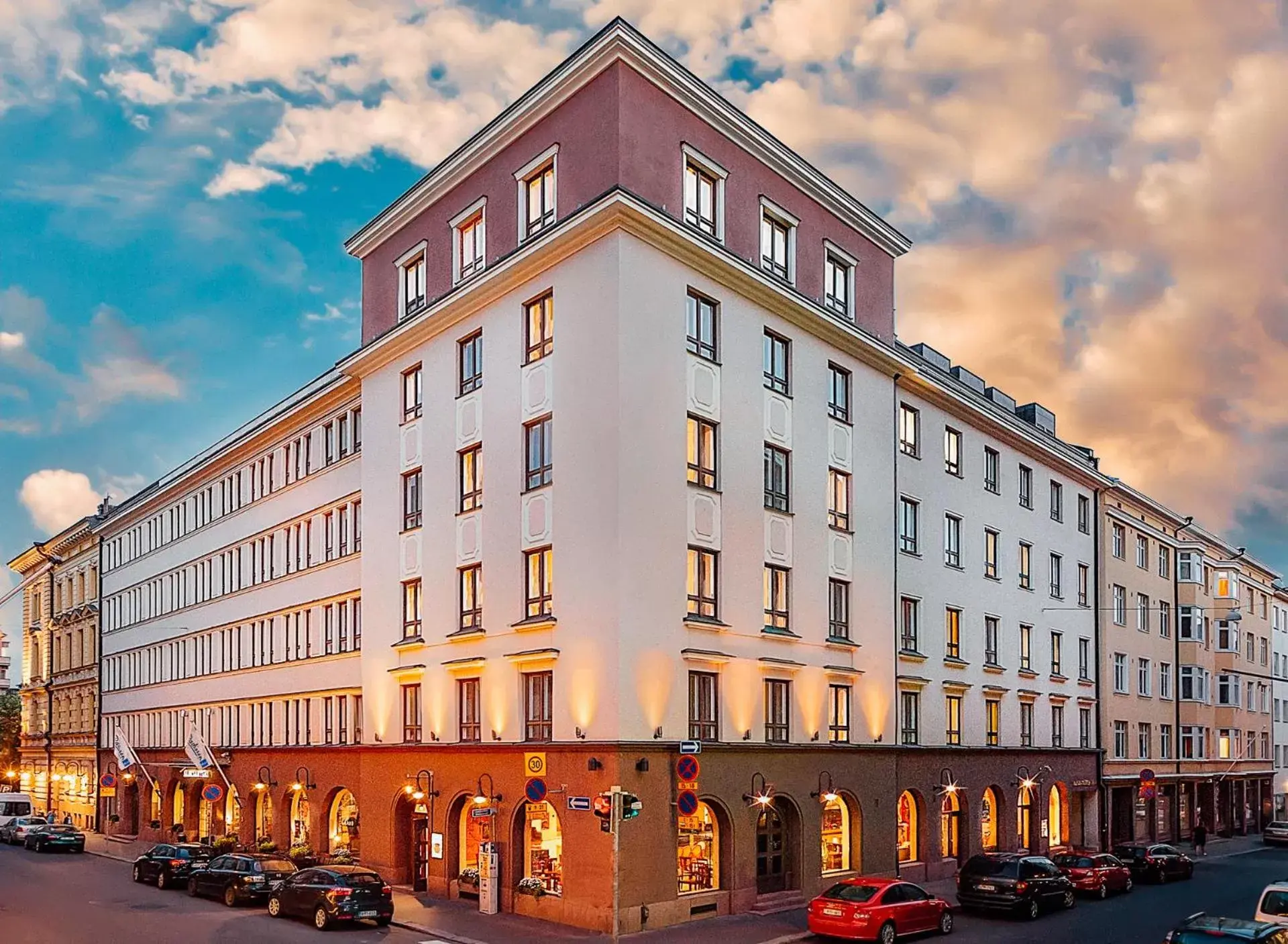 Facade/entrance, Property Building in Radisson Blu Aleksanteri Hotel, Helsinki