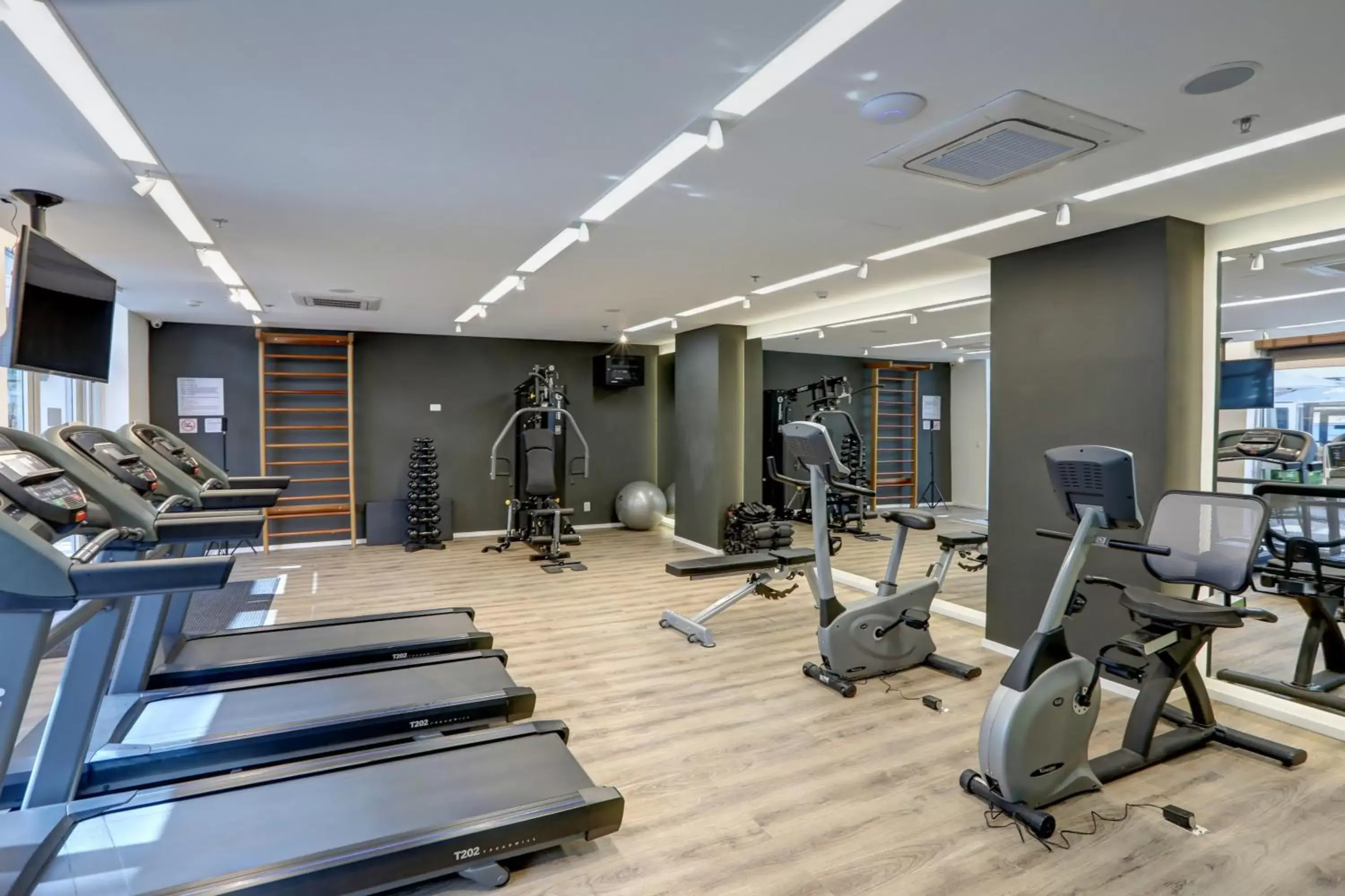 Fitness centre/facilities, Fitness Center/Facilities in Comfort Hotel Guarulhos Aeroporto