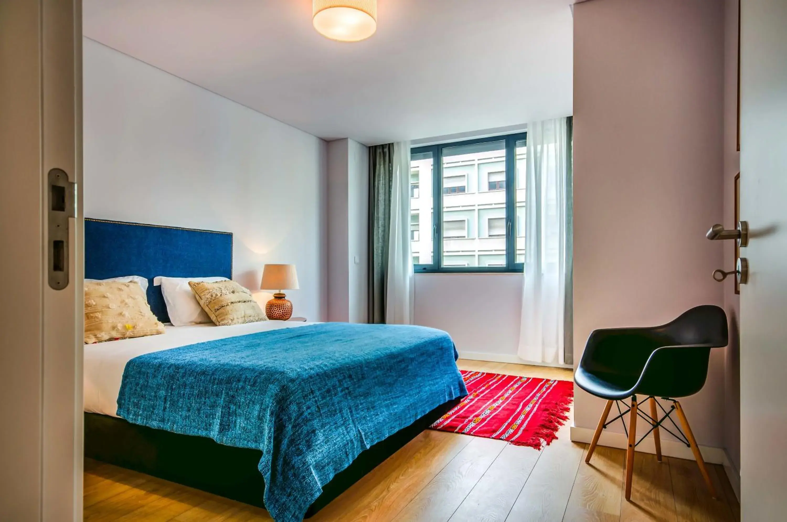 Bedroom, Bed in Lisbon Serviced Apartments - Liberdade