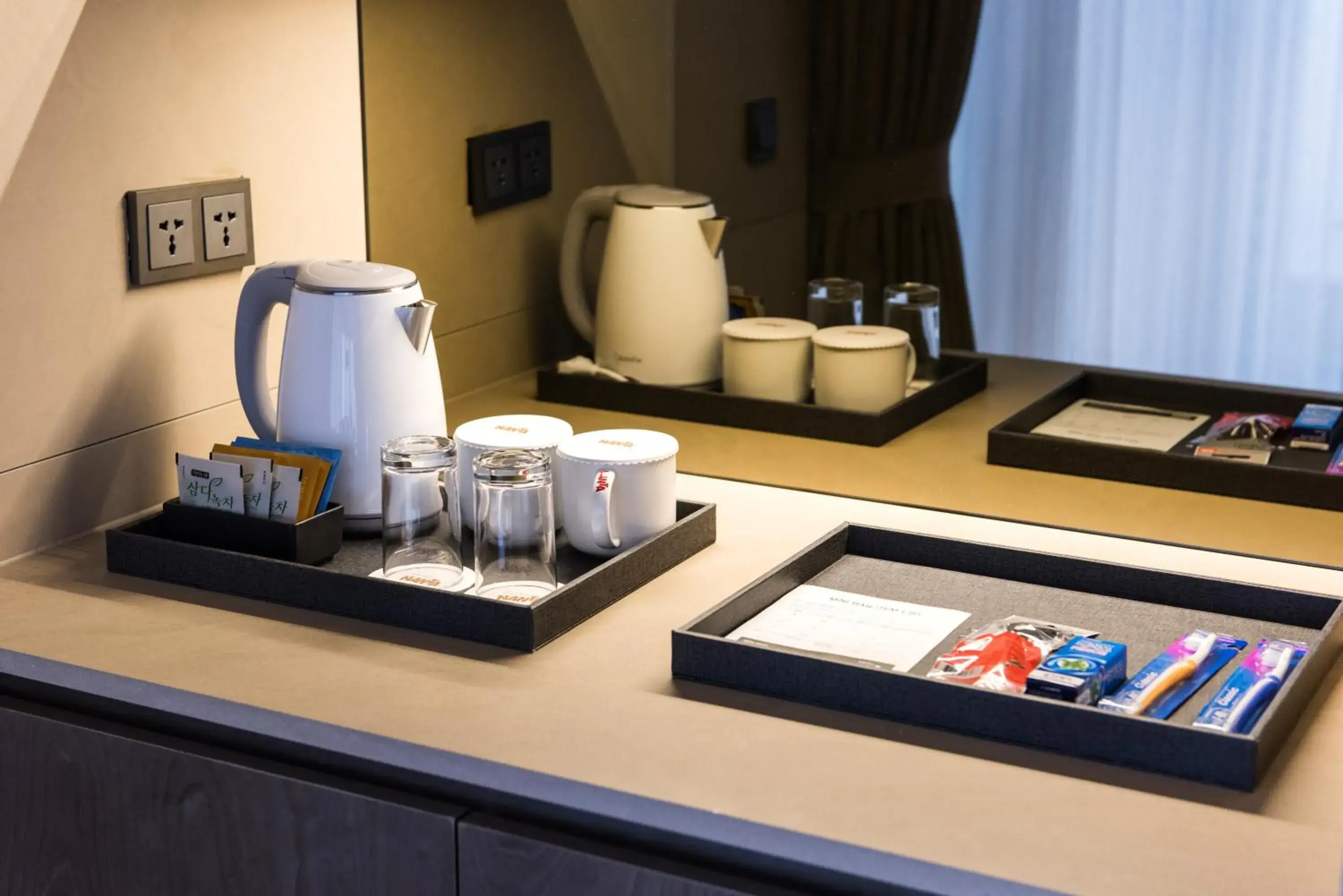 Coffee/tea facilities in HOTEL NANTA JEJU