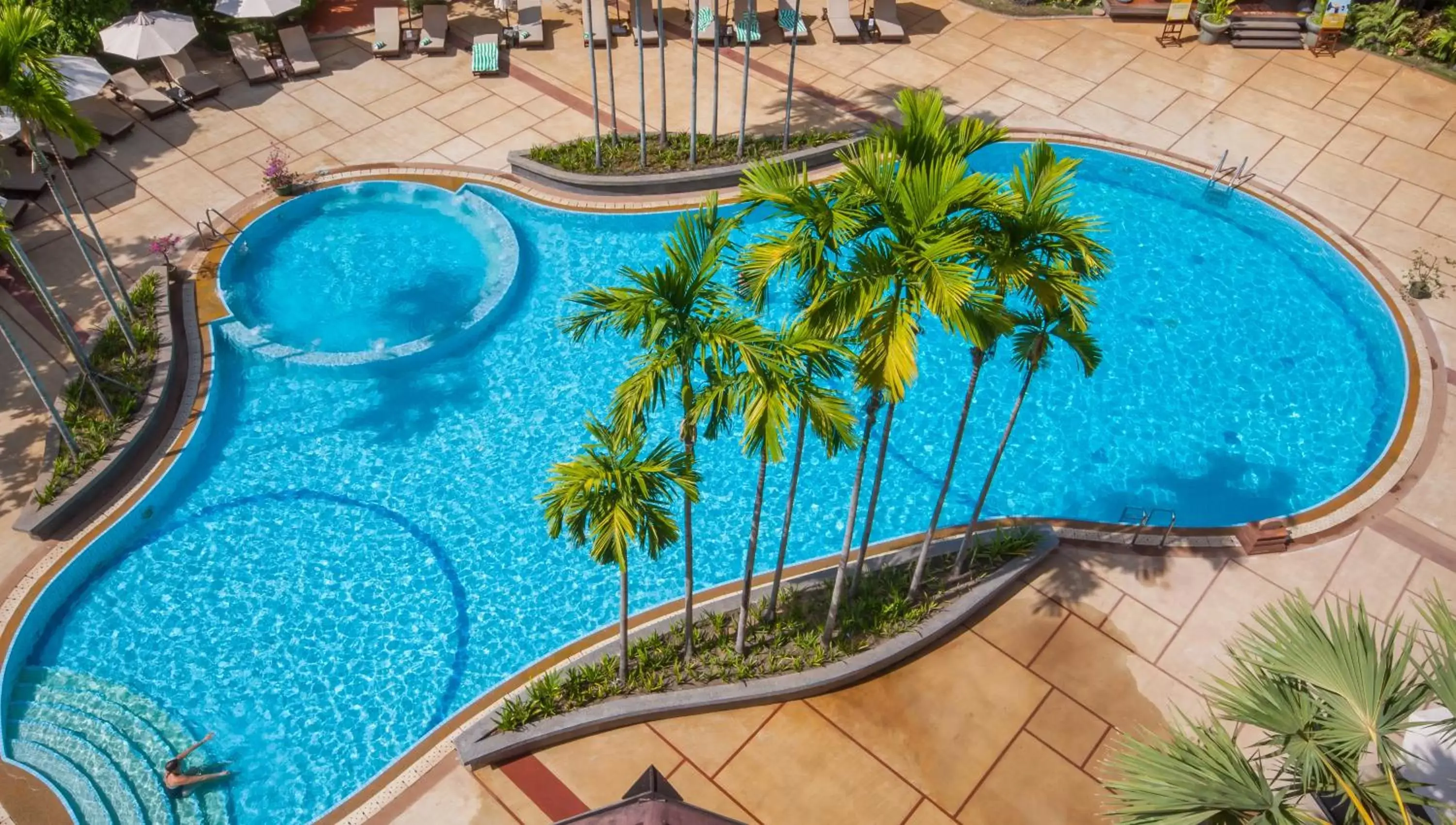 Swimming pool, Pool View in THE PRIVILEGE FLOOR by Borei Angkor