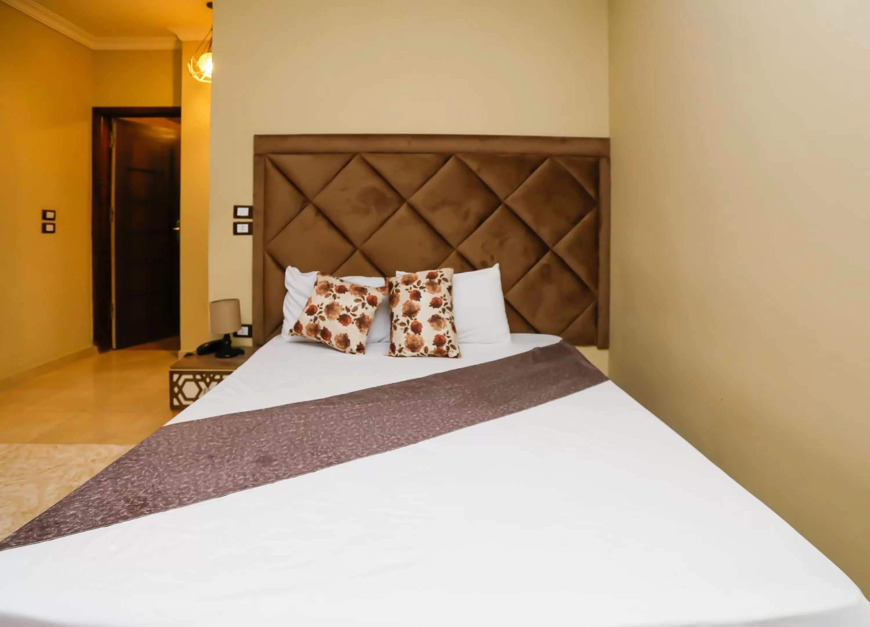 Bed in King Cheops Inn - Pyramid View