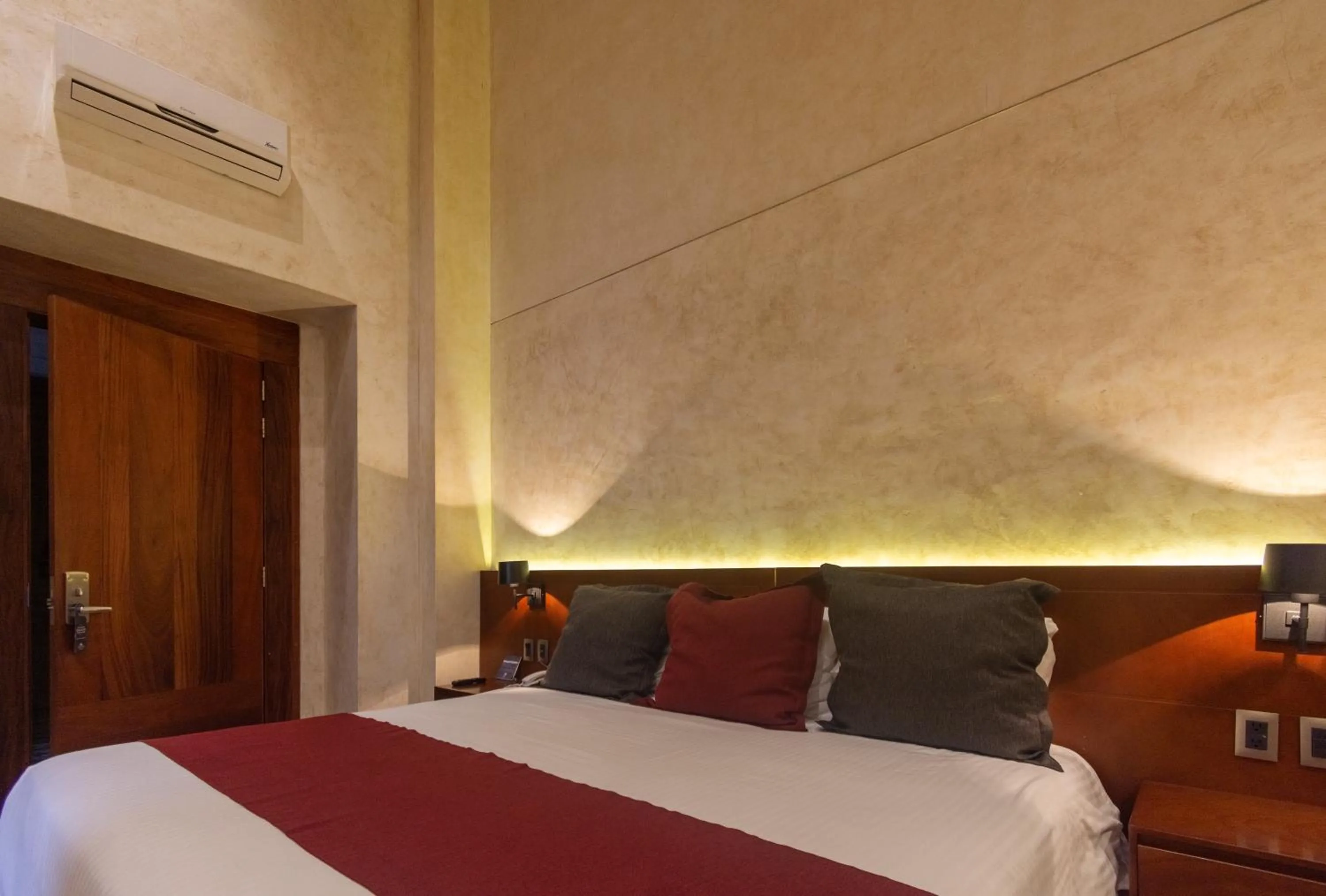 Decorative detail, Bed in Hotel Madero