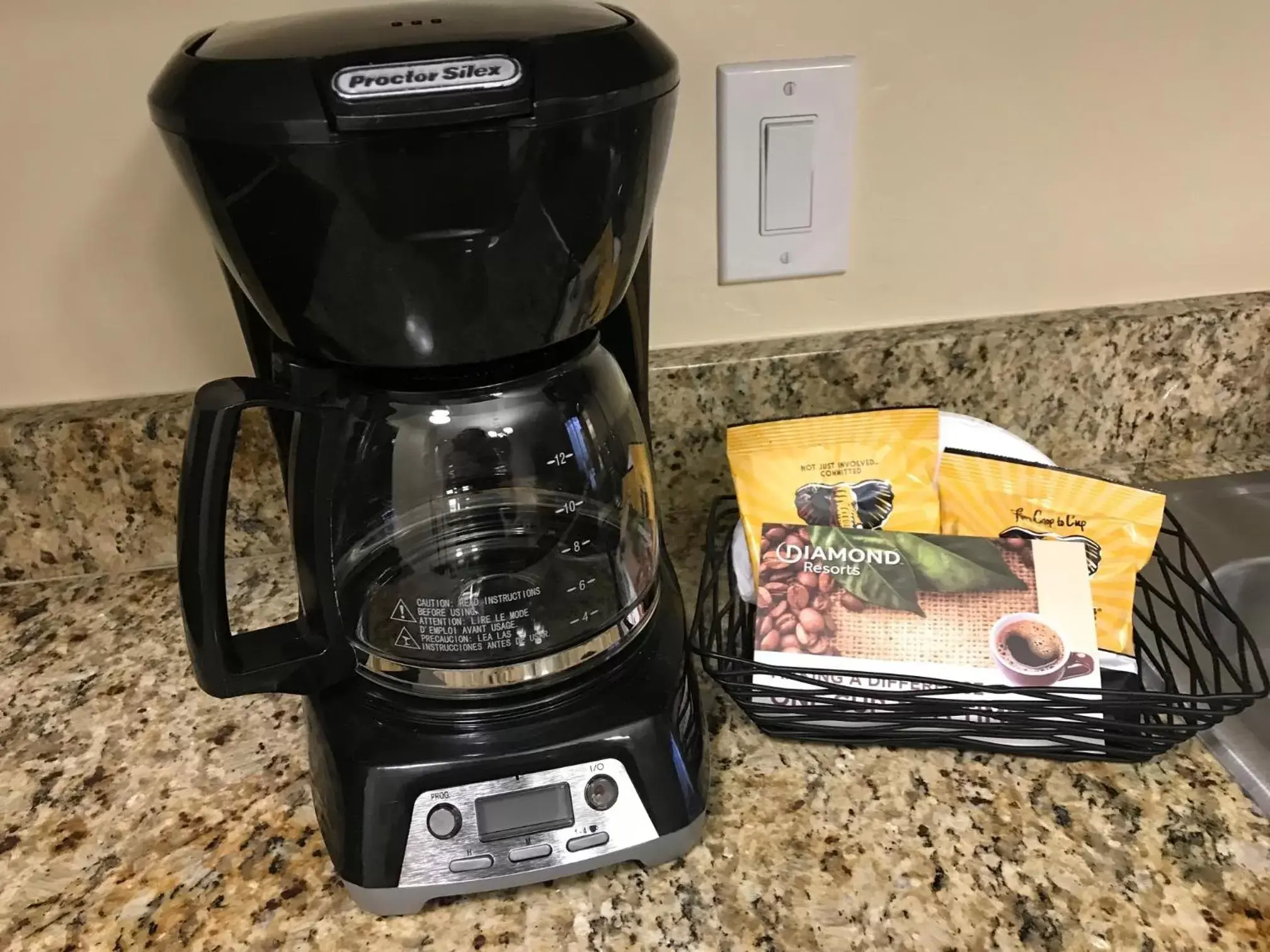 Coffee/Tea Facilities in Varsity Clubs of America - Tucson