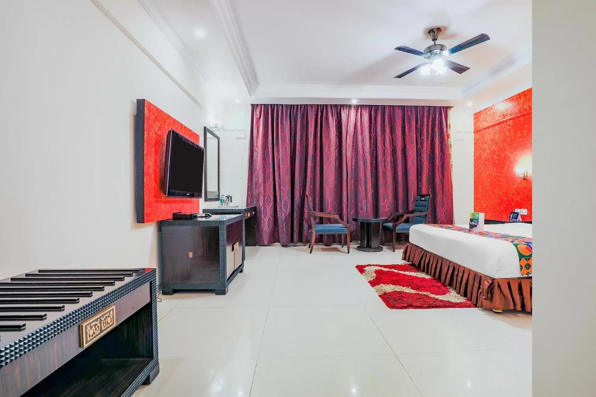 Bedroom, TV/Entertainment Center in FabHotel Royal Mirage With Pool & GYM, Candolim Beach