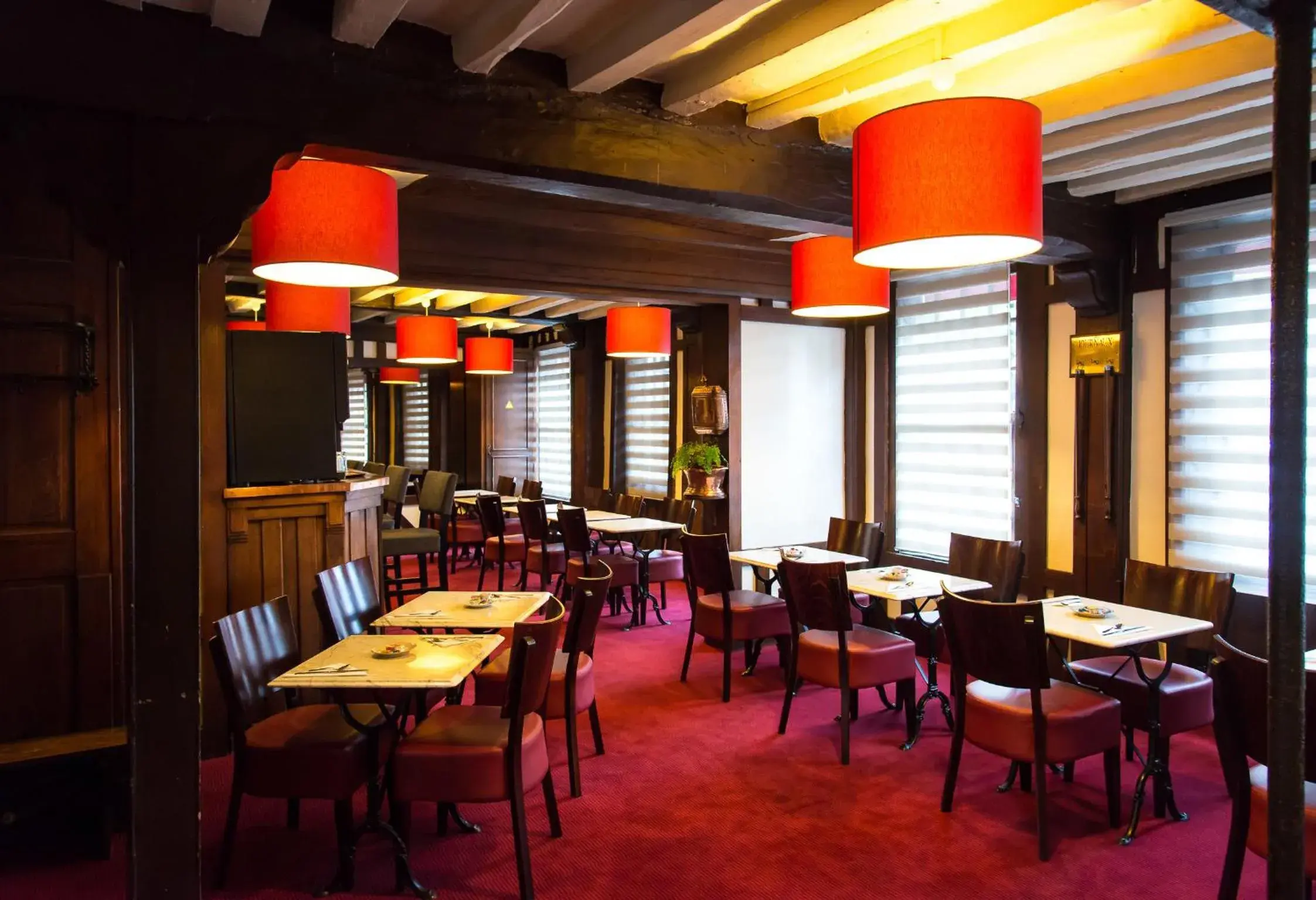 Lounge or bar, Restaurant/Places to Eat in Hotel de Normandie