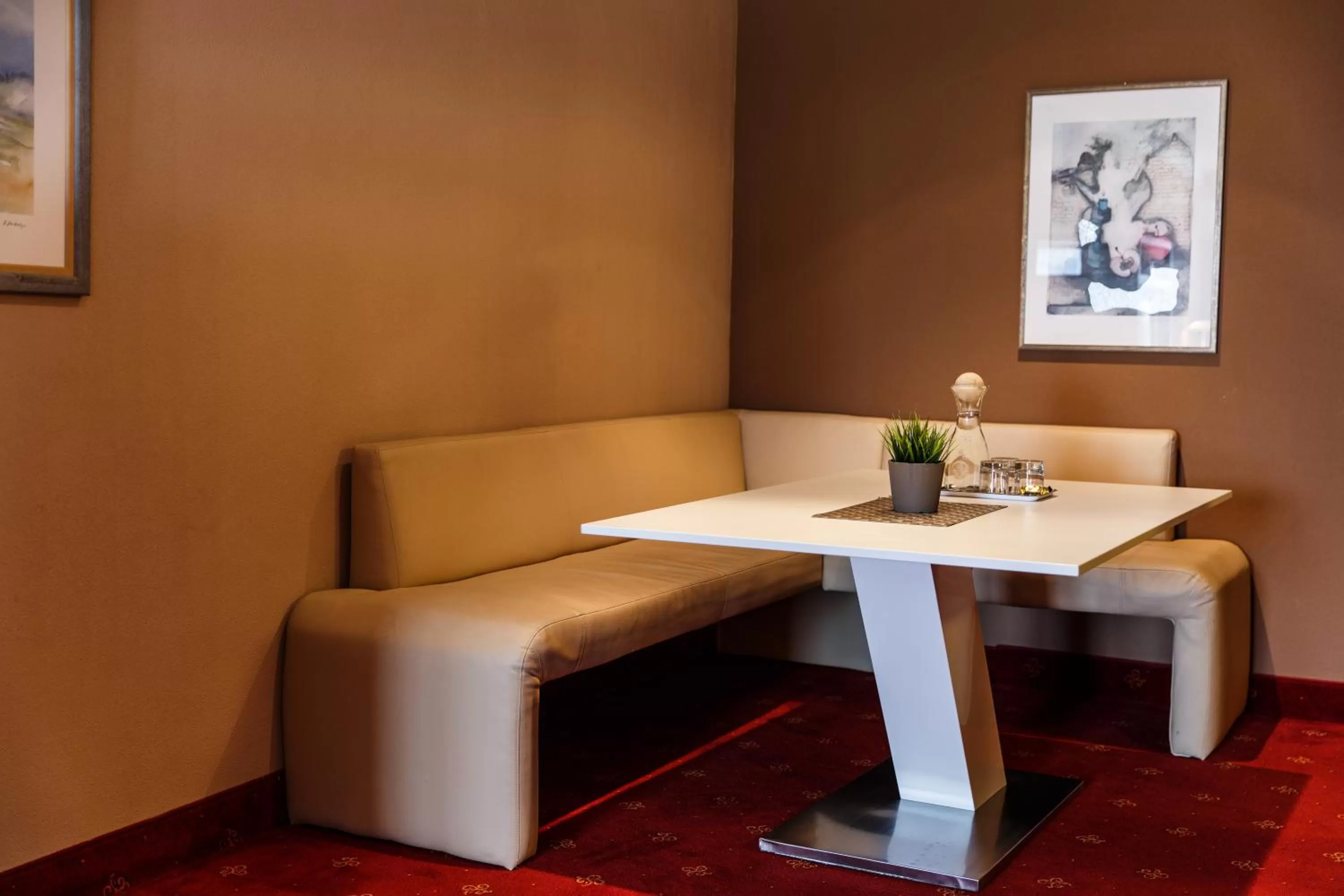 Seating area in Hotel Salzburg