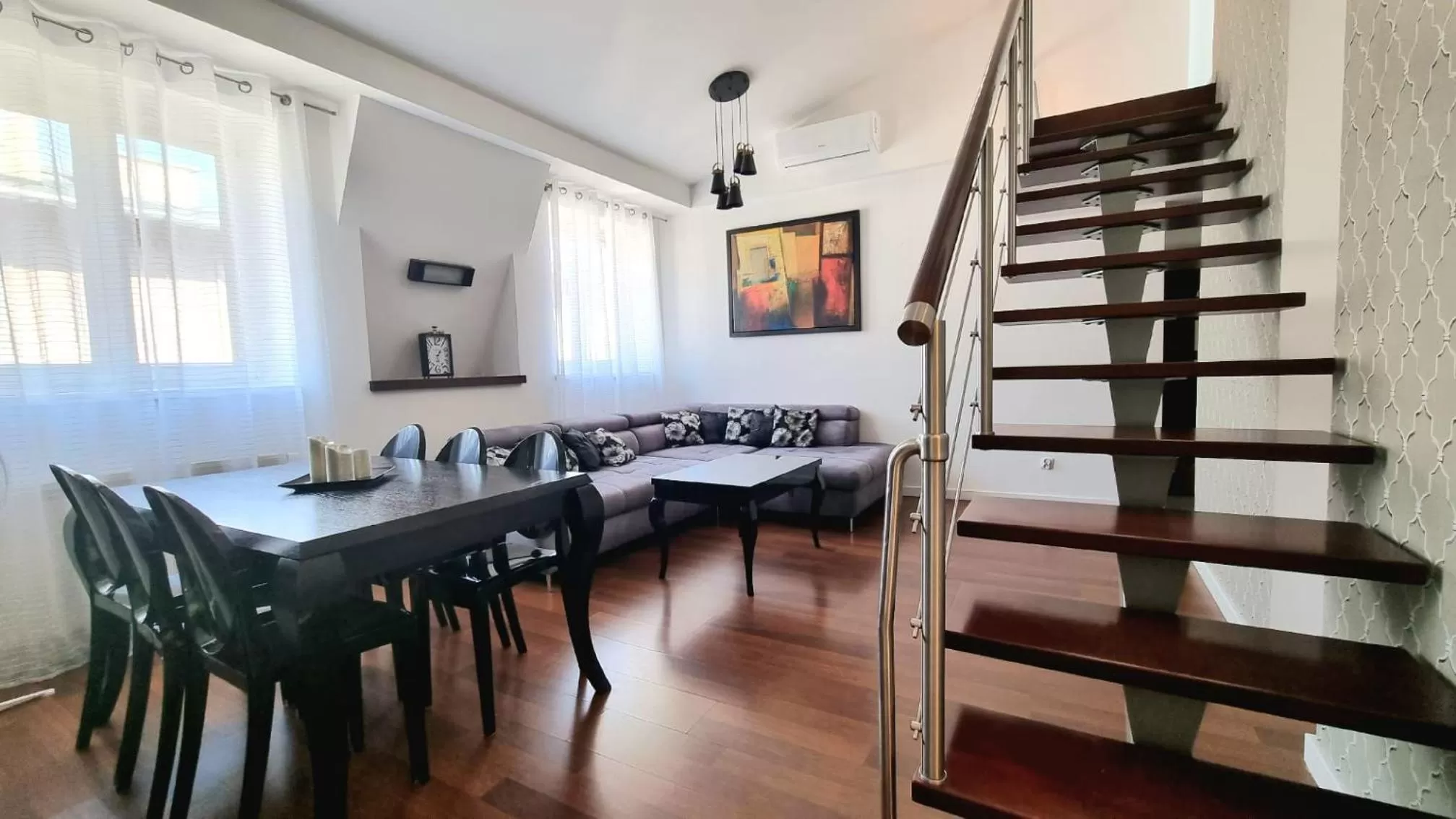 Three-Bedroom Apartment in NOOK NOOK Apartments Katarzyny 2