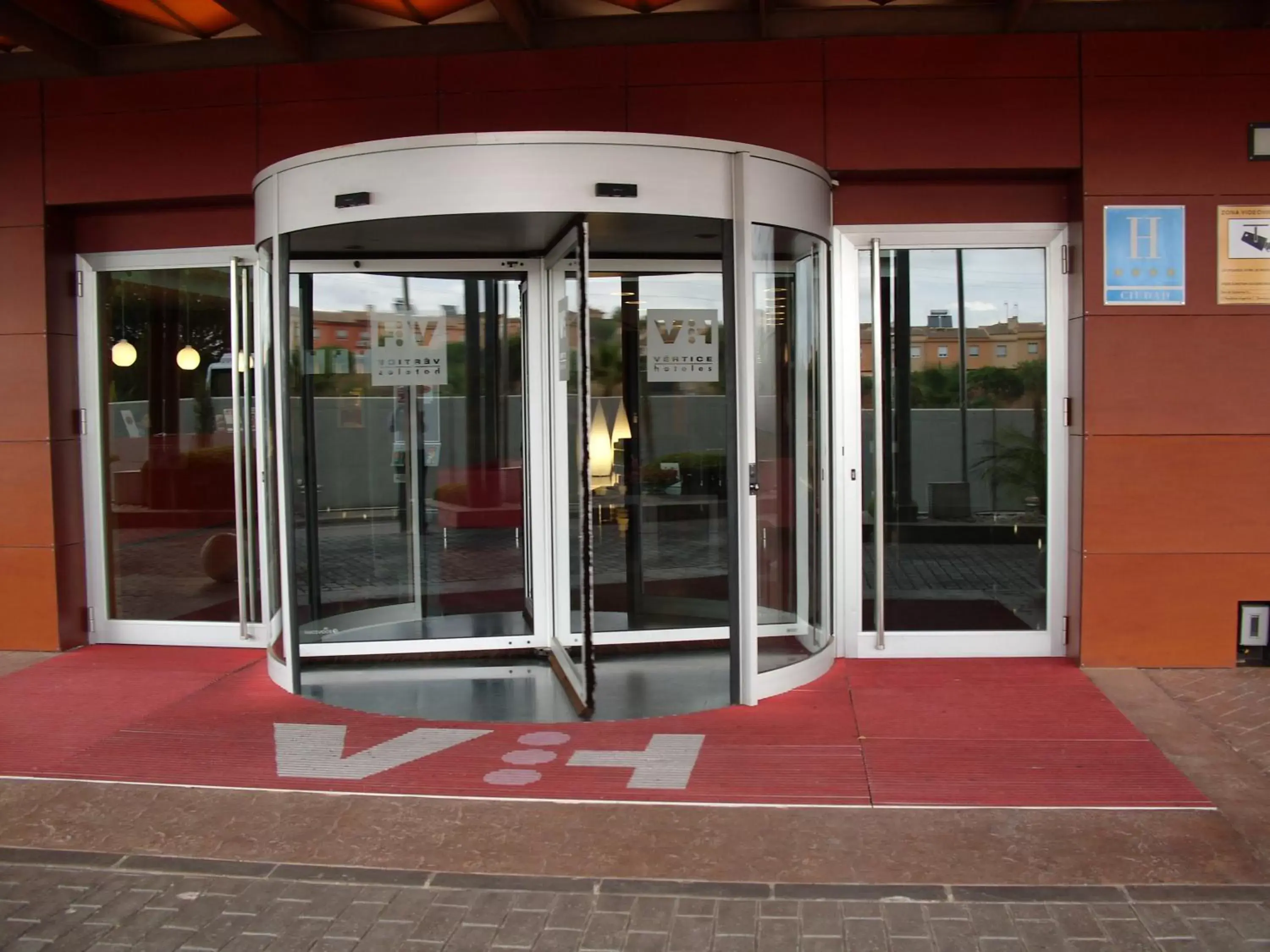 Facade/entrance in Vértice Sevilla Aljarafe