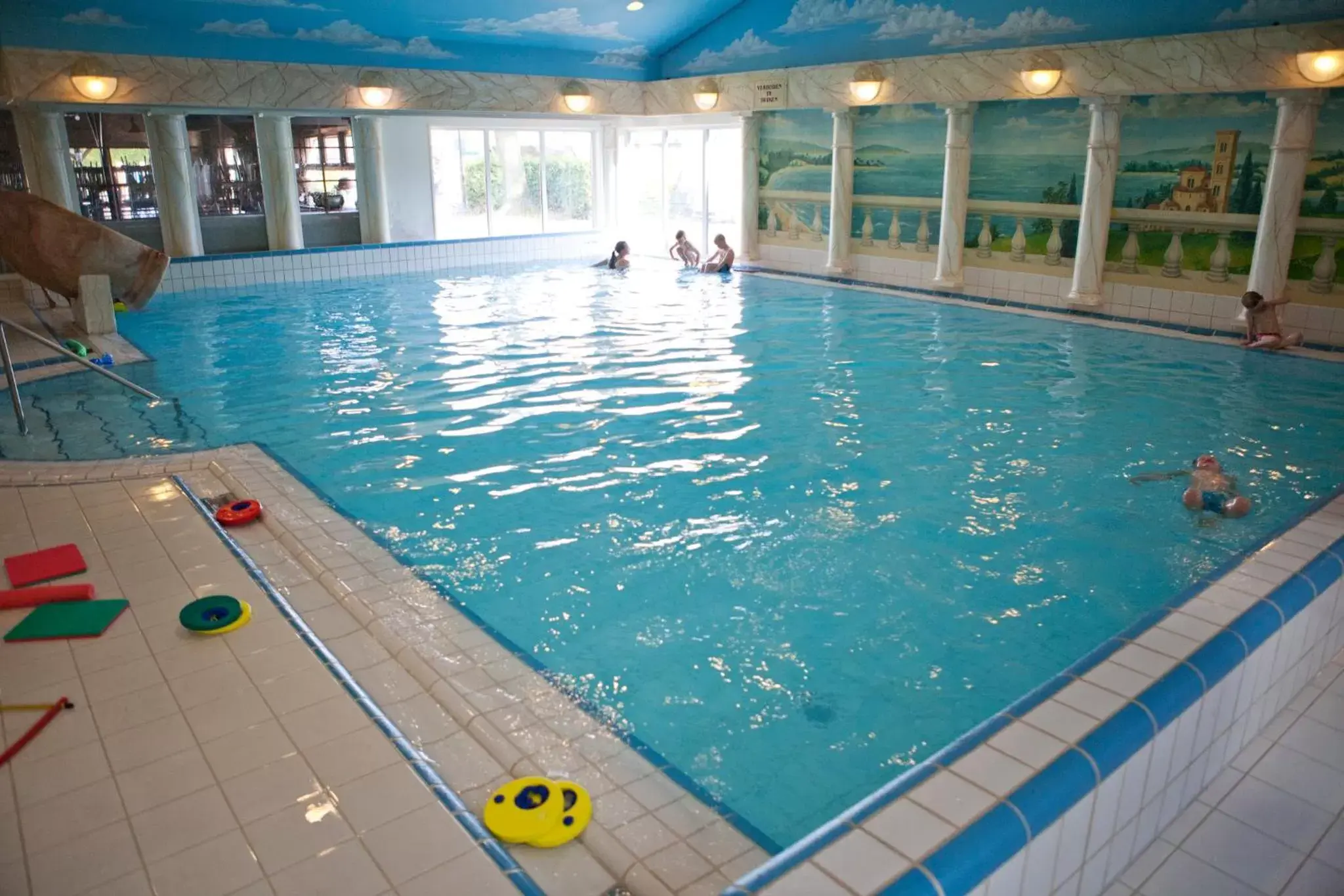 People, Swimming Pool in Hotel de Boshoek