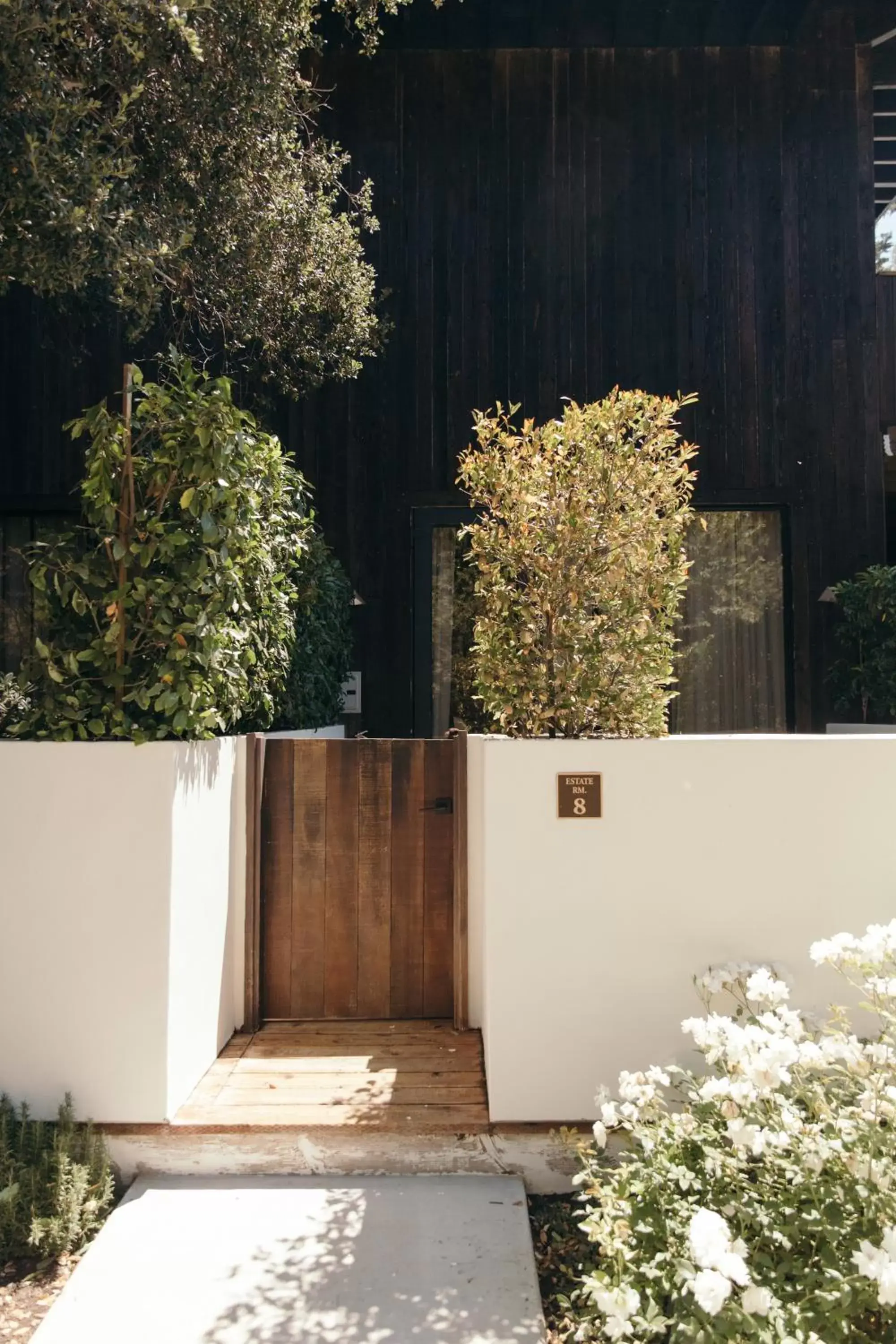 Facade/entrance in Calamigos Guest Ranch and Beach Club