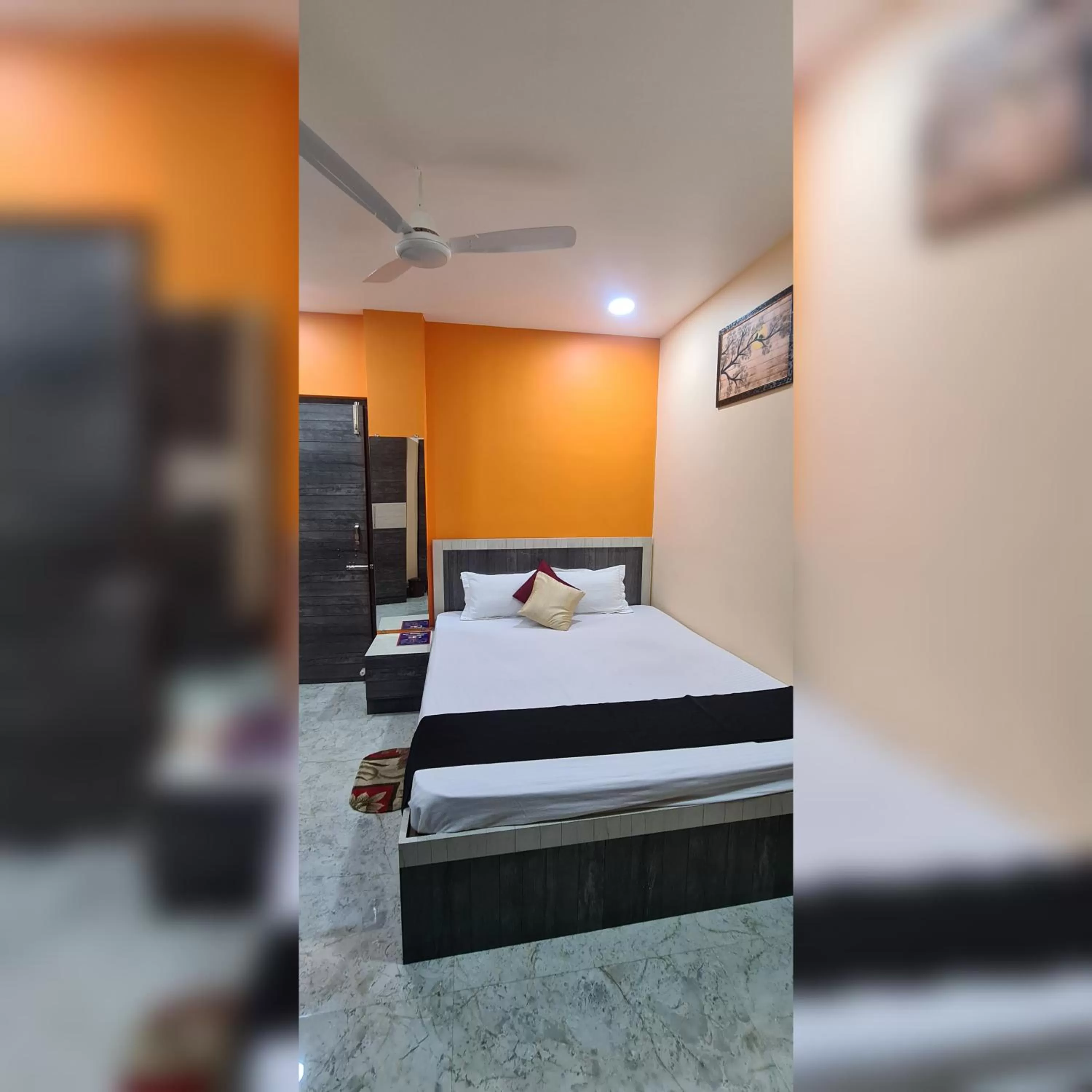 TV and multimedia, Bed in HOTEL MANORAMA PALACE