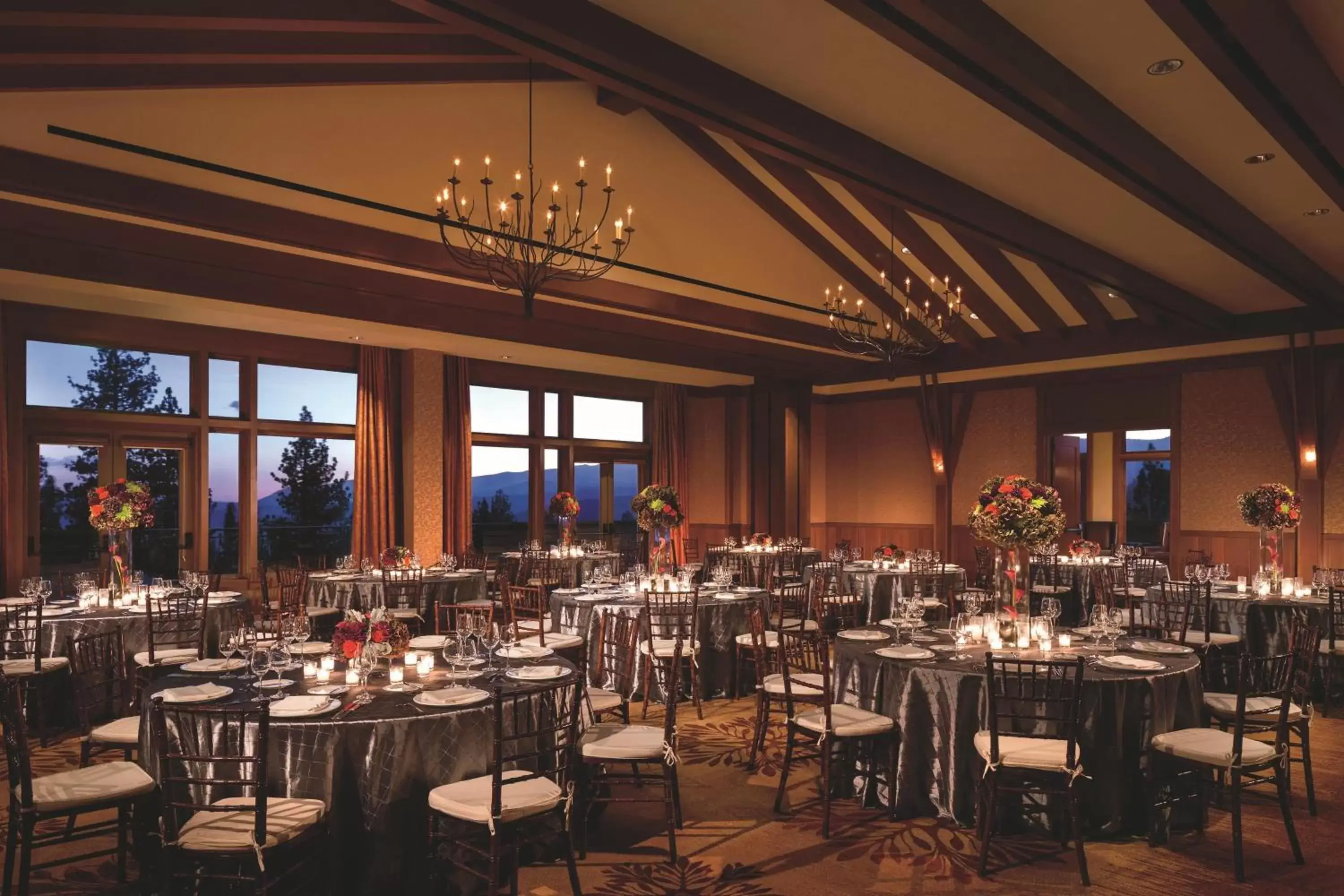 Meeting/conference room, Restaurant/Places to Eat in The Ritz-Carlton, Lake Tahoe