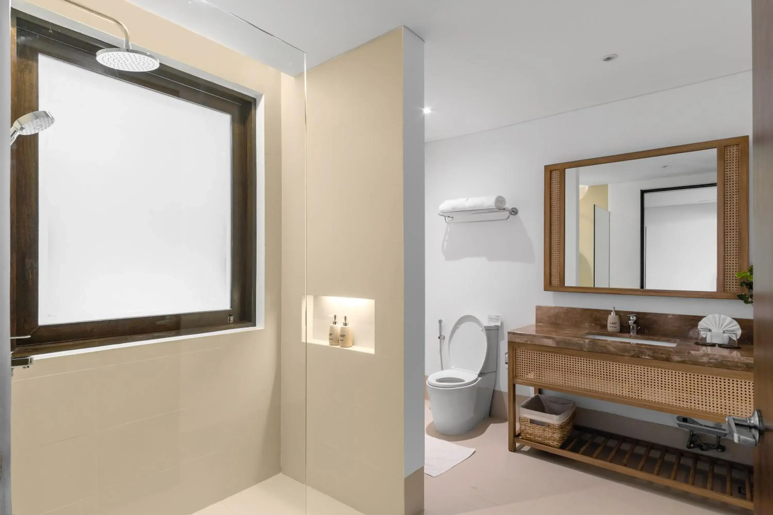 Bathroom in El Nido Resorts Miniloc Island Bathroom in El Nido Resorts Miniloc Island