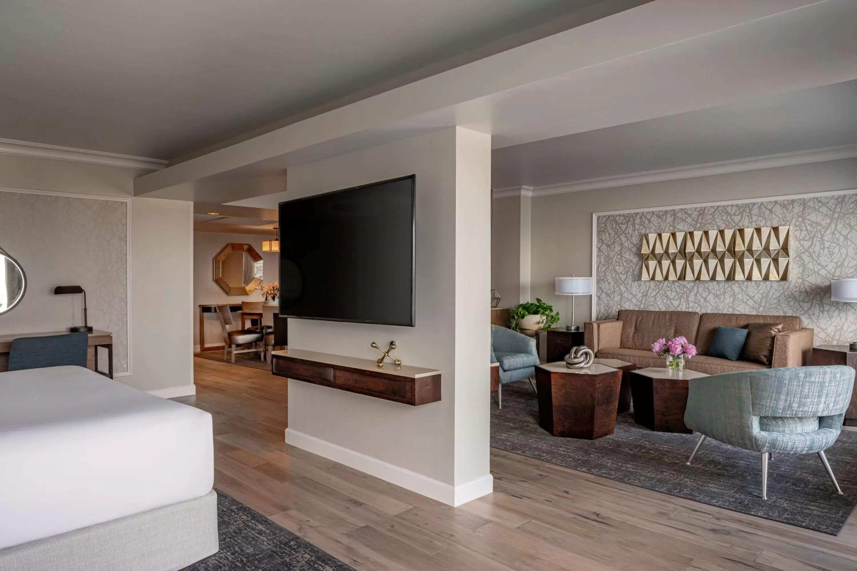 Photo of the whole room in Hyatt Regency Orlando International Airport Hotel