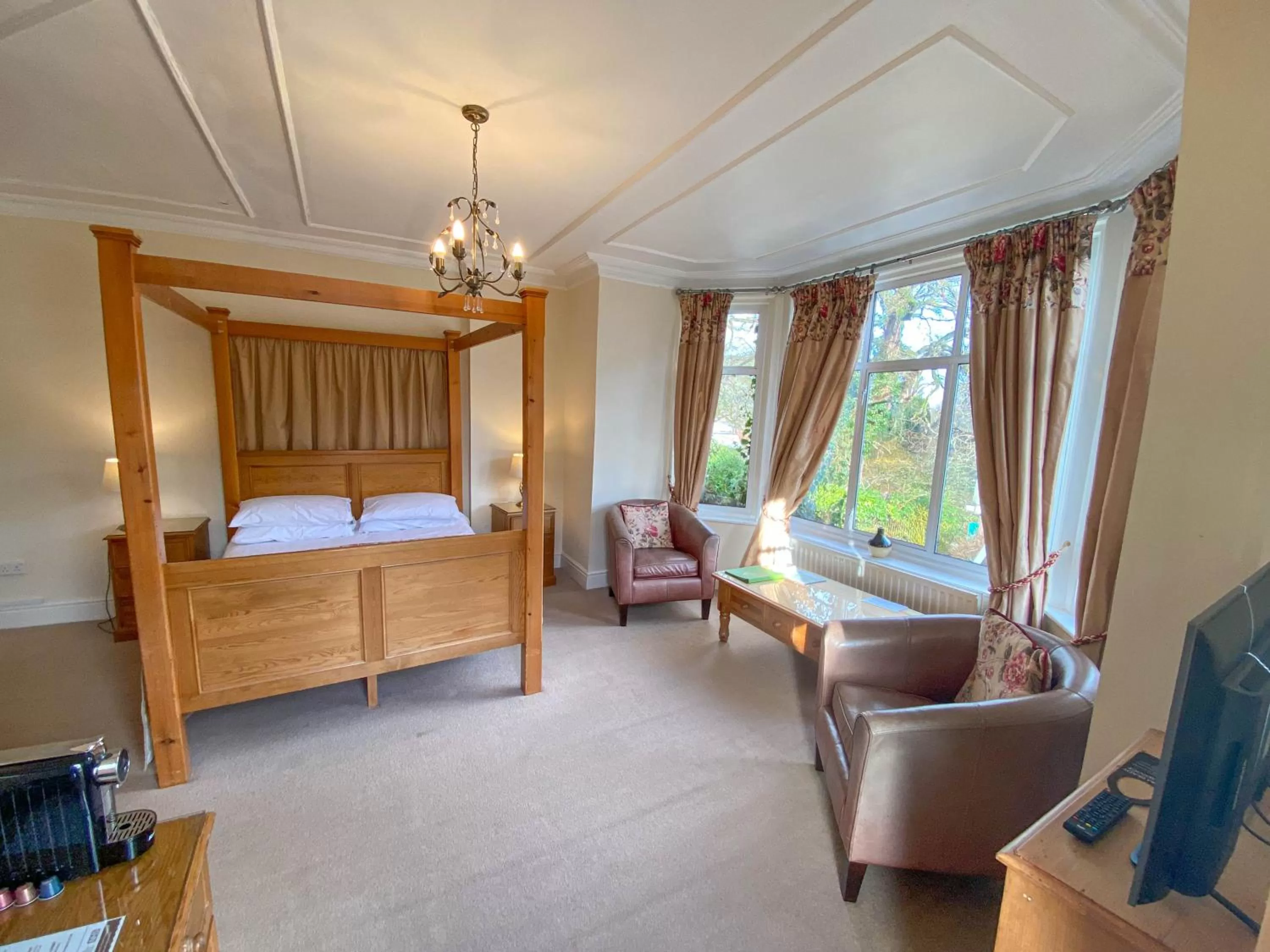 Bed in Glan Aber Hotel