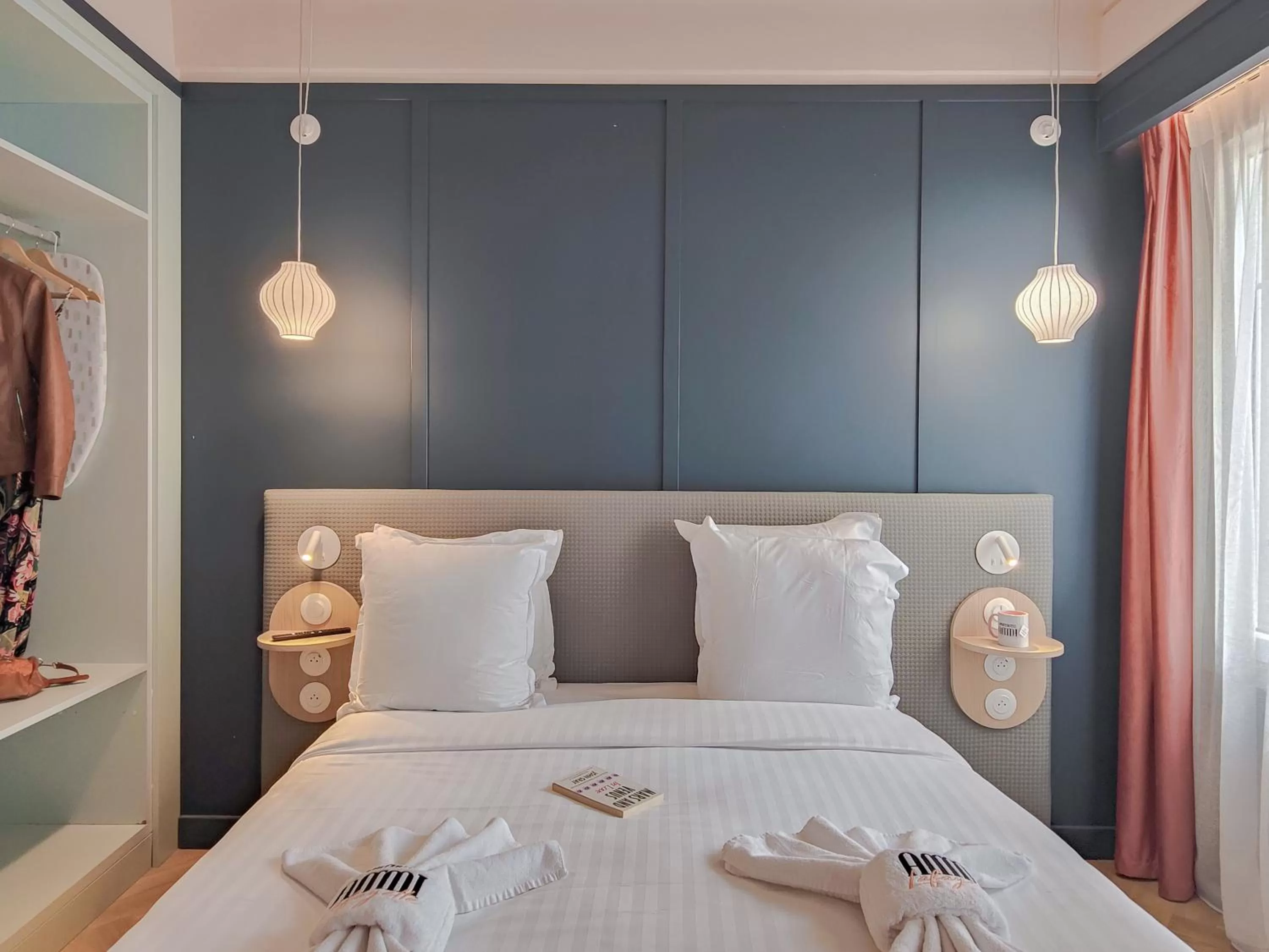 Photo of the whole room, Bed in Hotel Aparthotel AMMI Nice Lafayette