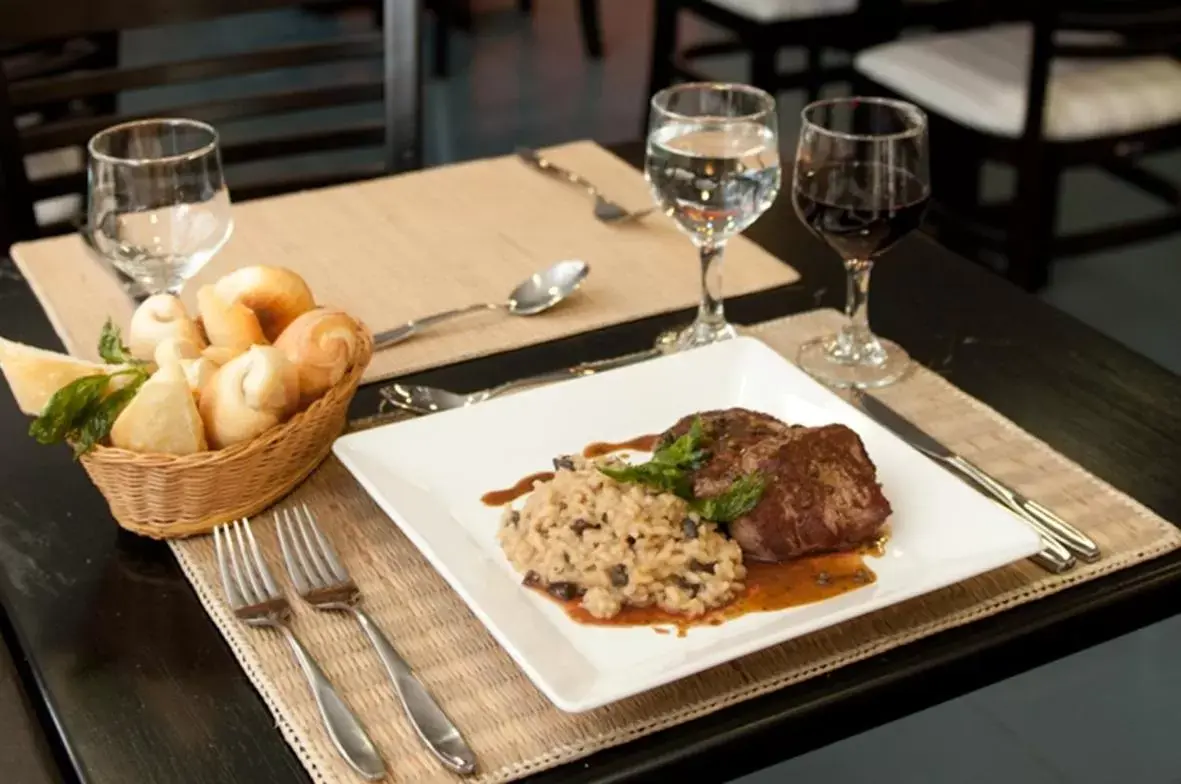 Restaurant/places to eat in Blue Tree Towers All Suites Santo André Restaurant/places to eat in Blue Tree Towers All Suites Santo André