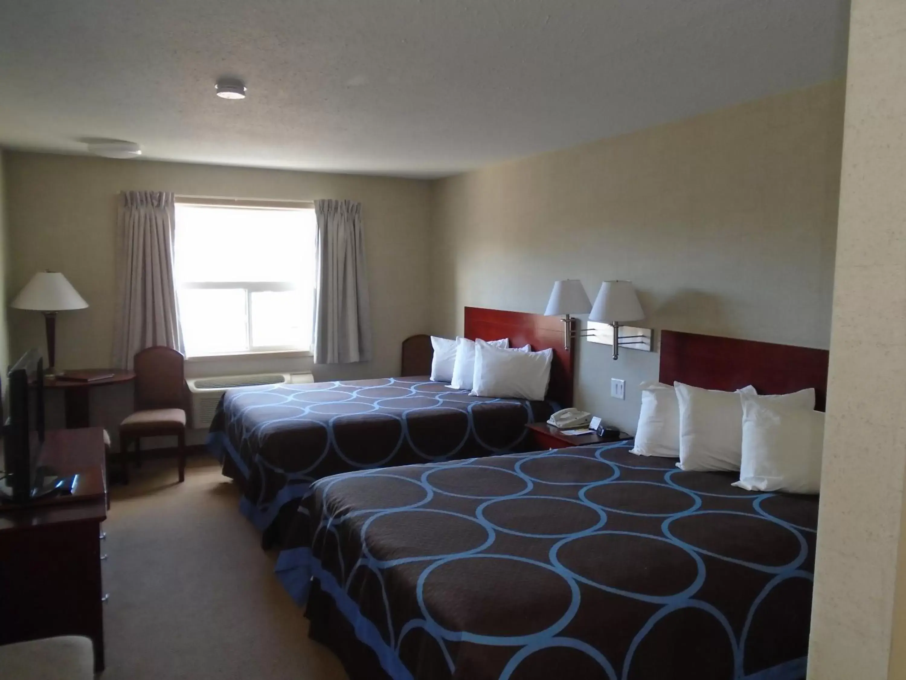 Bed in Super 8 by Wyndham Red Deer City Centre