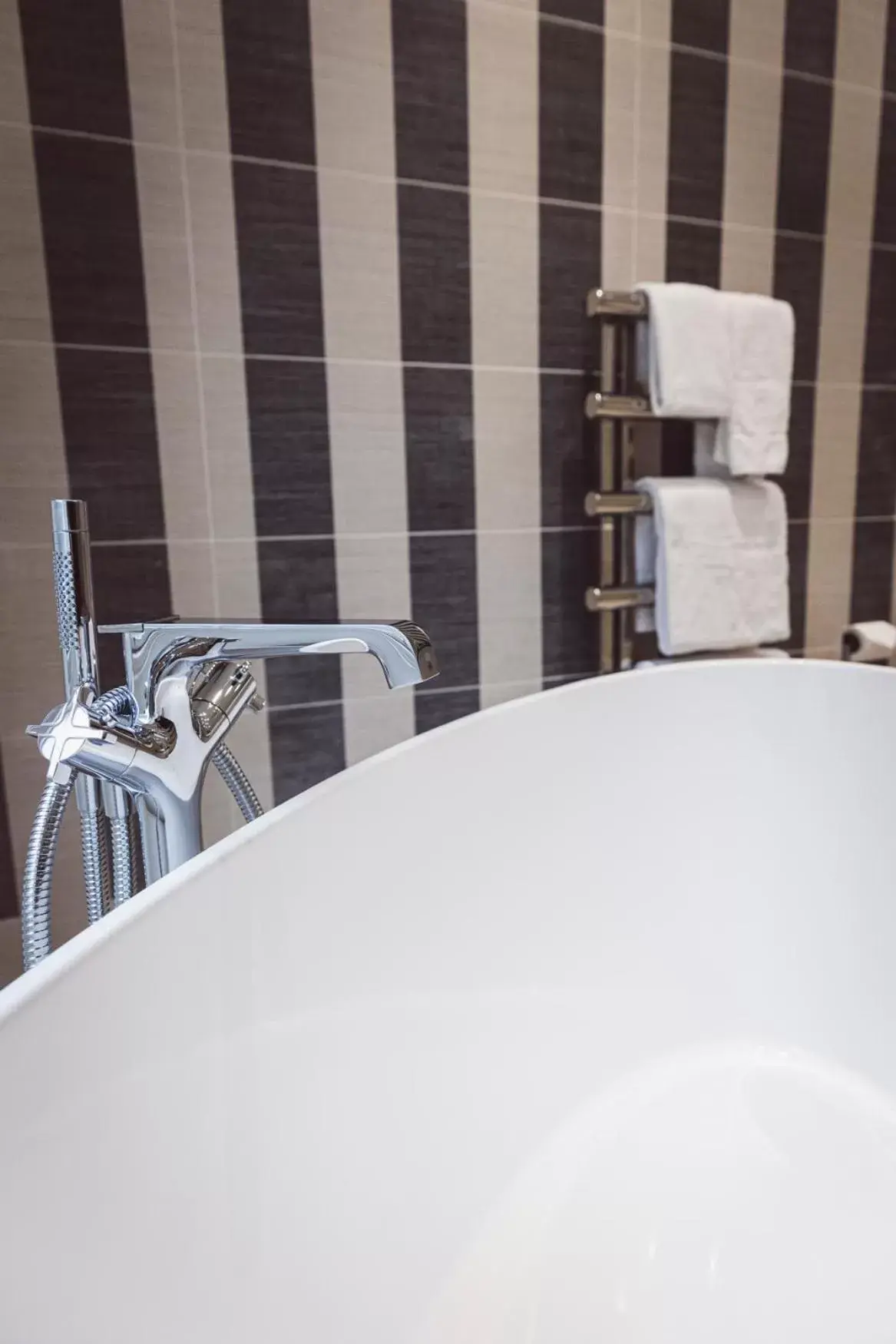 Bath, Bathroom in The Rutland Hotel & Apartments