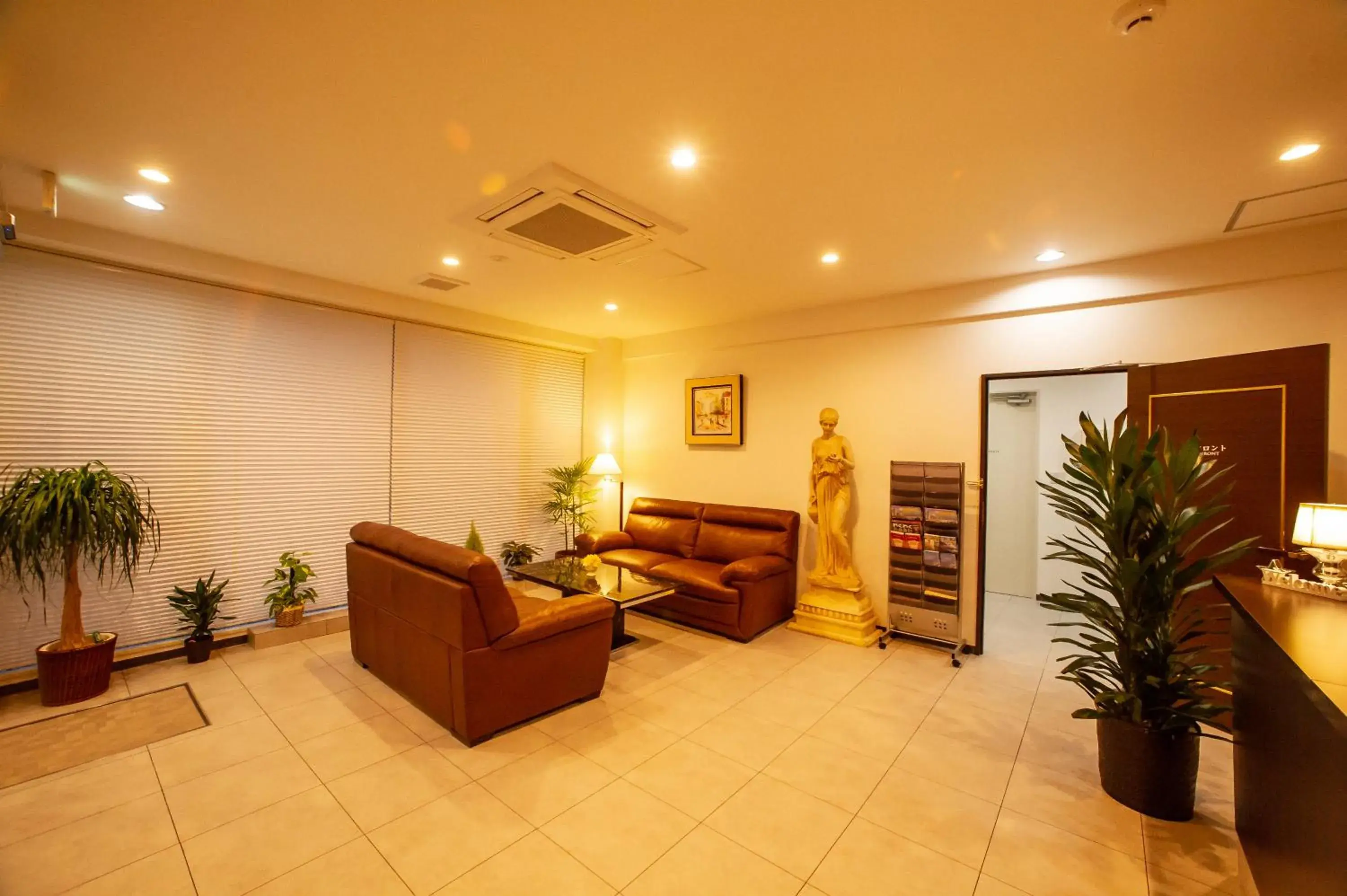 Lobby or reception, Seating Area in Condominium Stella Site