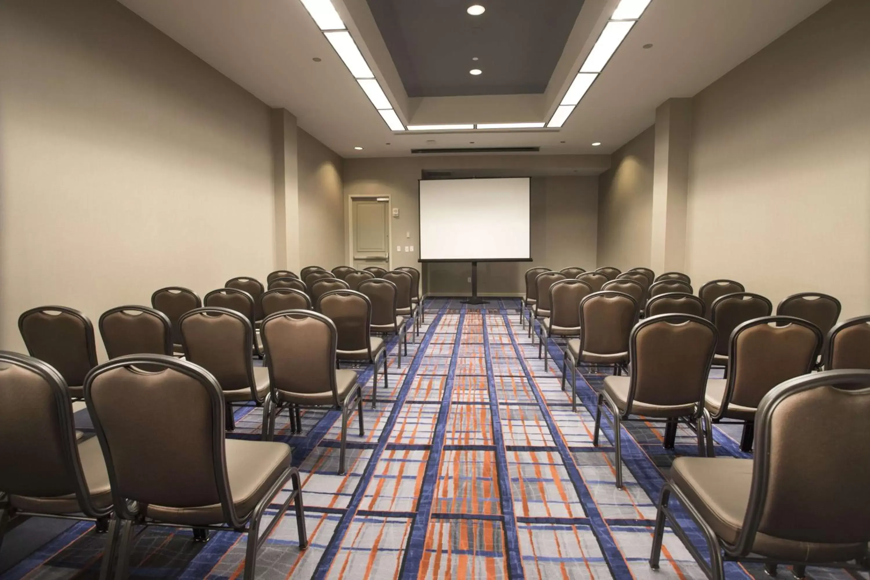 Meeting/conference room in Hilton Atlanta Airport