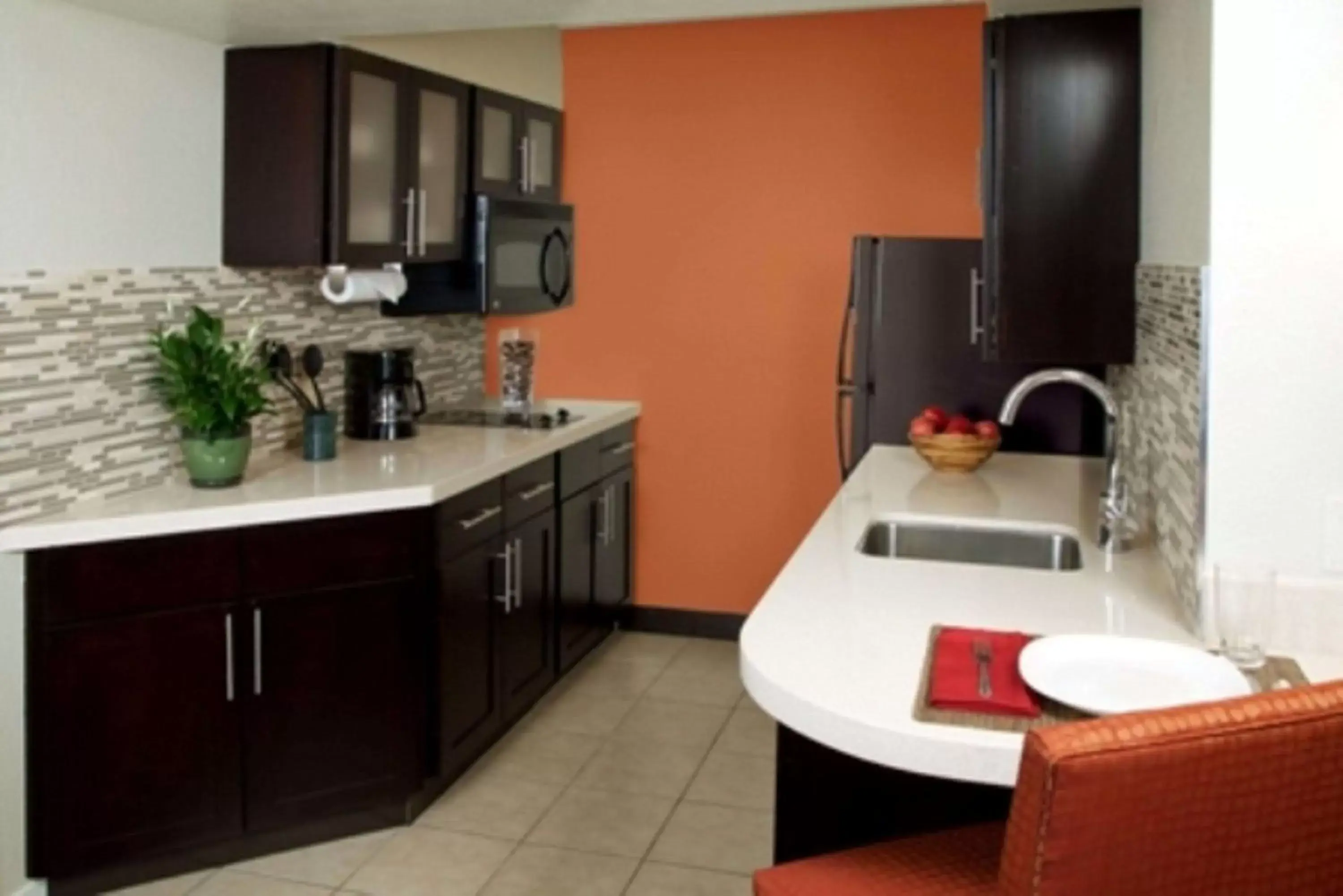 Kitchen or kitchenette, Kitchen/Kitchenette in Sonesta ES Suites San Jose - Airport