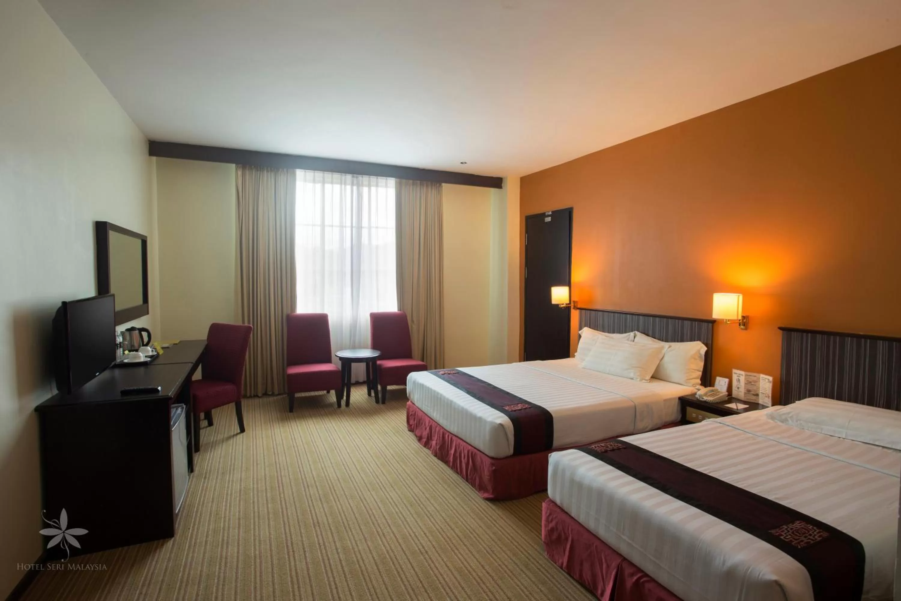 Bed in Hotel Seri Malaysia Lawas