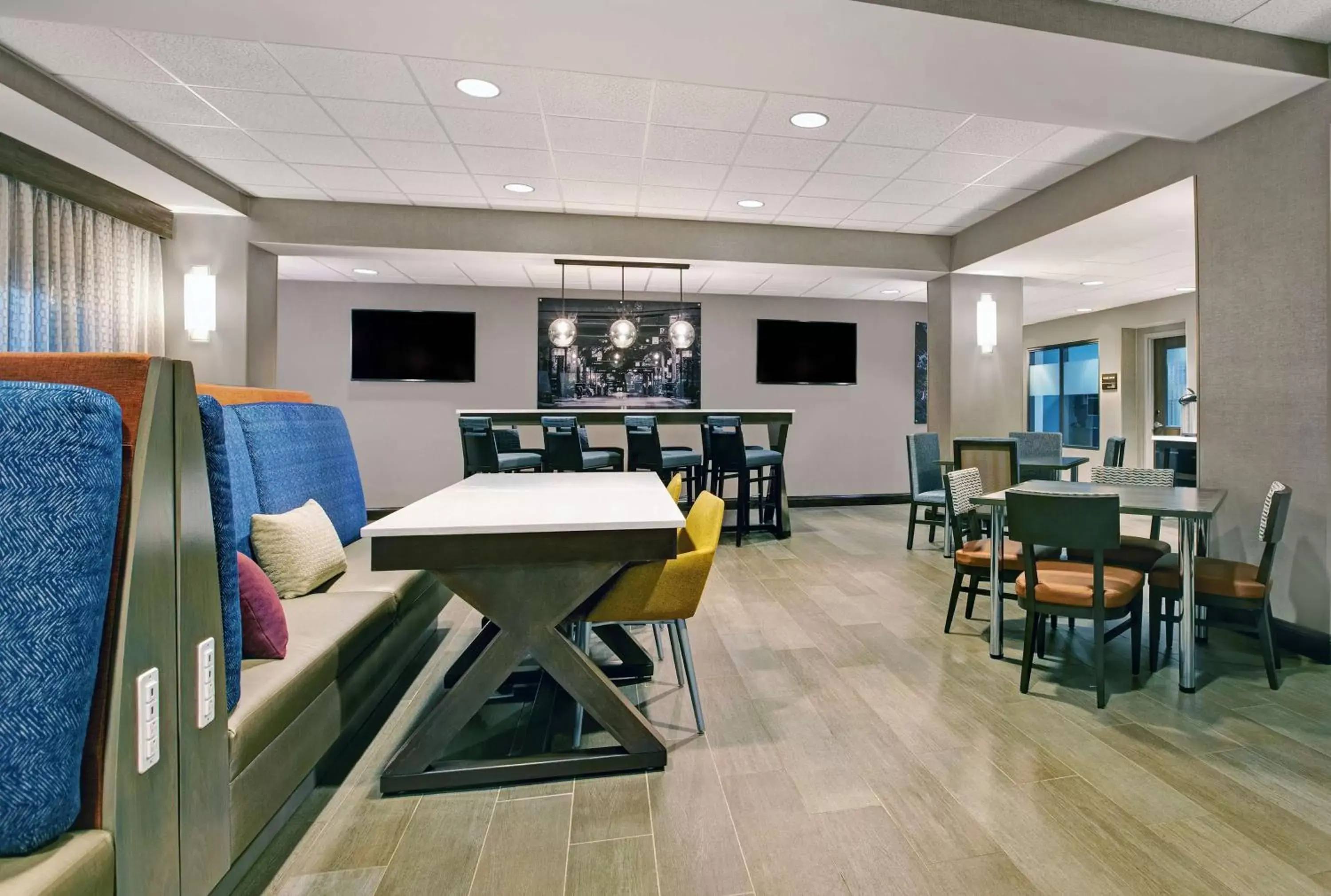 Breakfast, Restaurant/Places to Eat in Hampton Inn By Hilton Greenville Woodruff Road