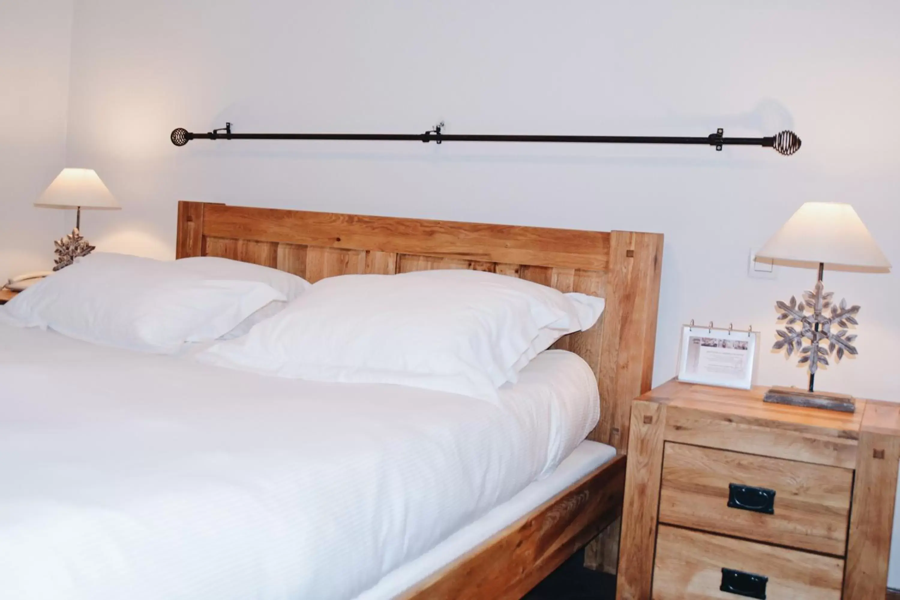 Bed in Auberge de Savoie