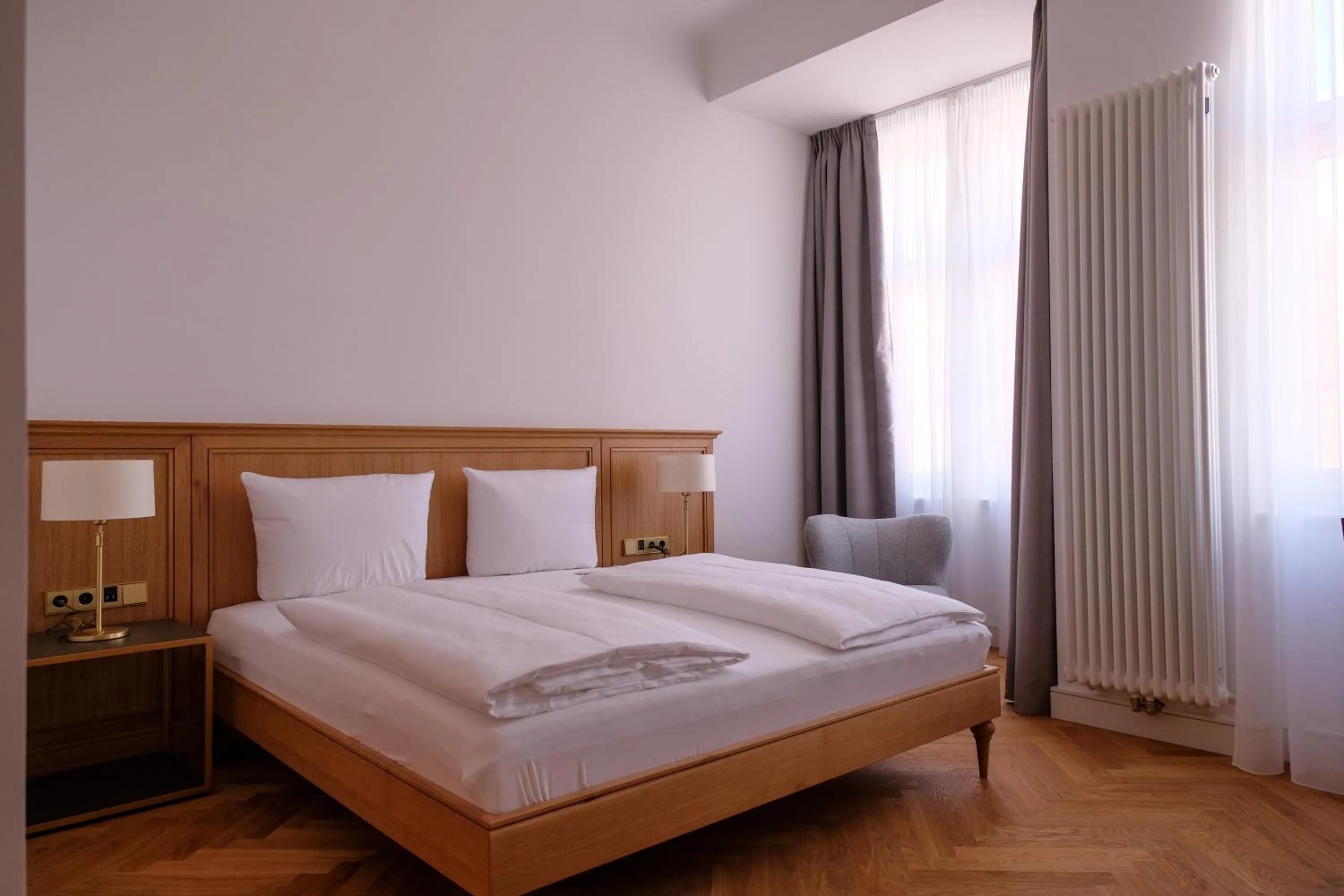 Bed in Hotel Lindenufer