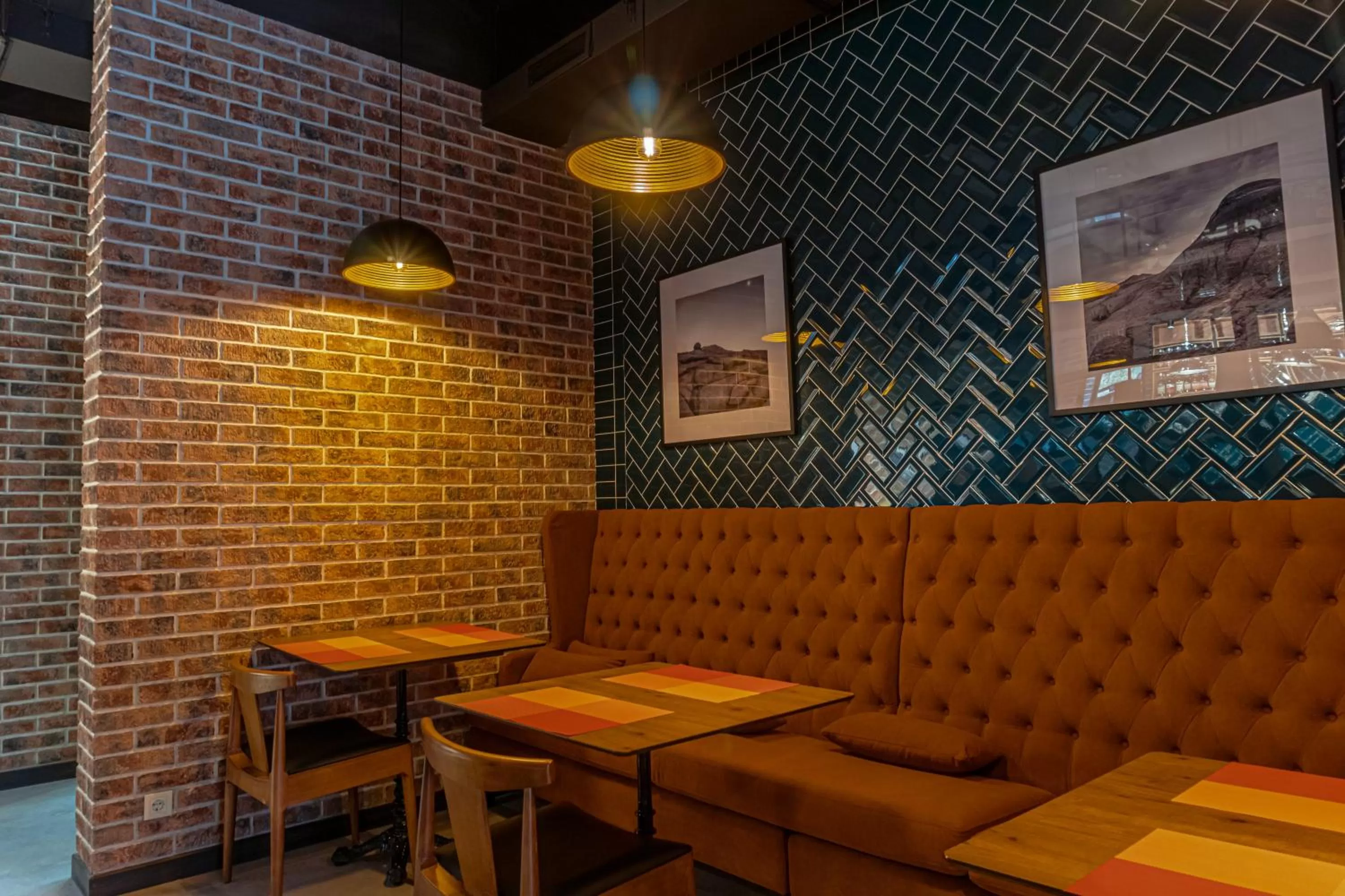 Restaurant/places to eat in Resident Hotel Kazybek Bi
