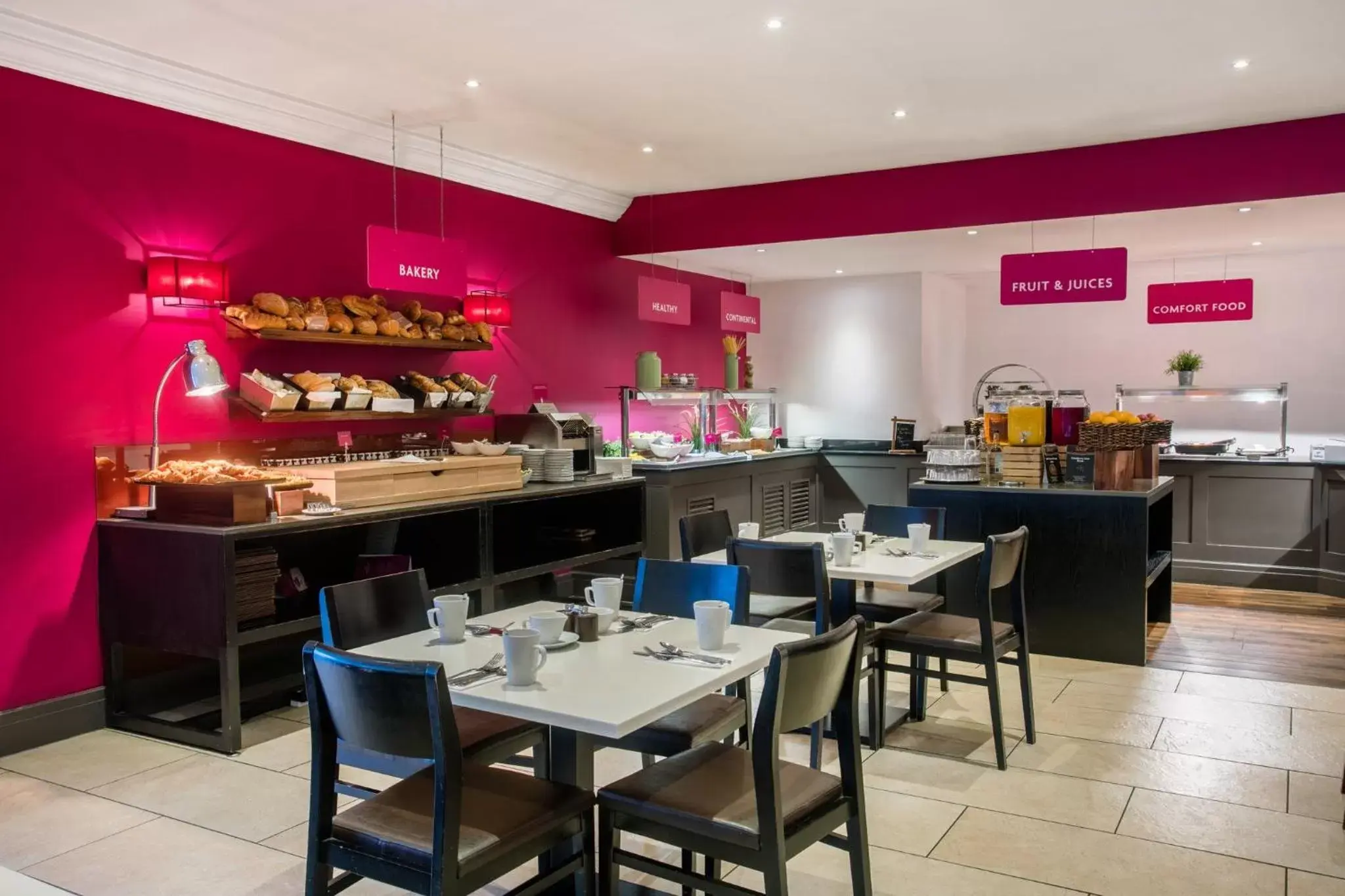 Breakfast, Restaurant/Places to Eat in Crowne Plaza Manchester Airport