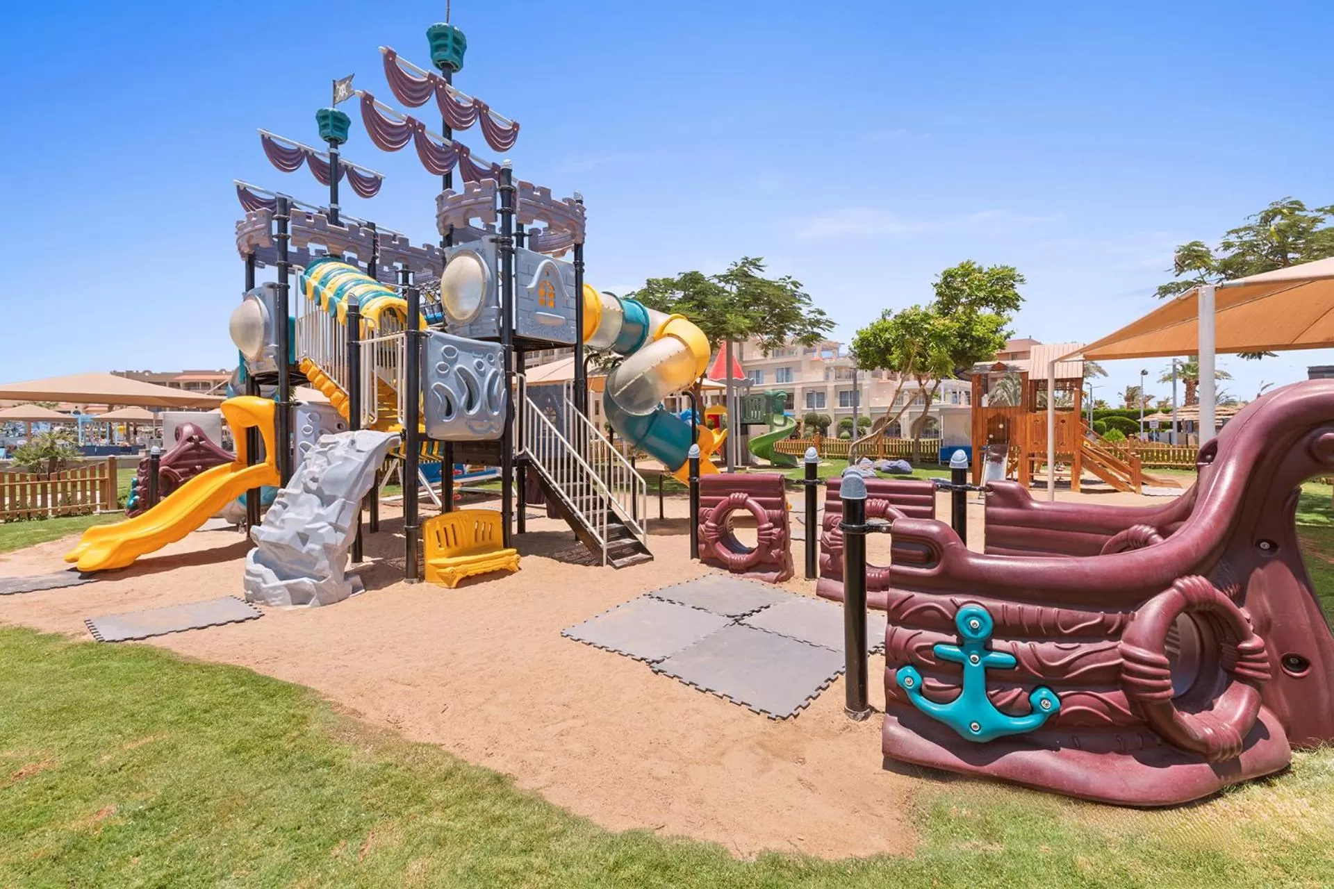 Children play ground in Pickalbatros White Beach Resort - Hurghada