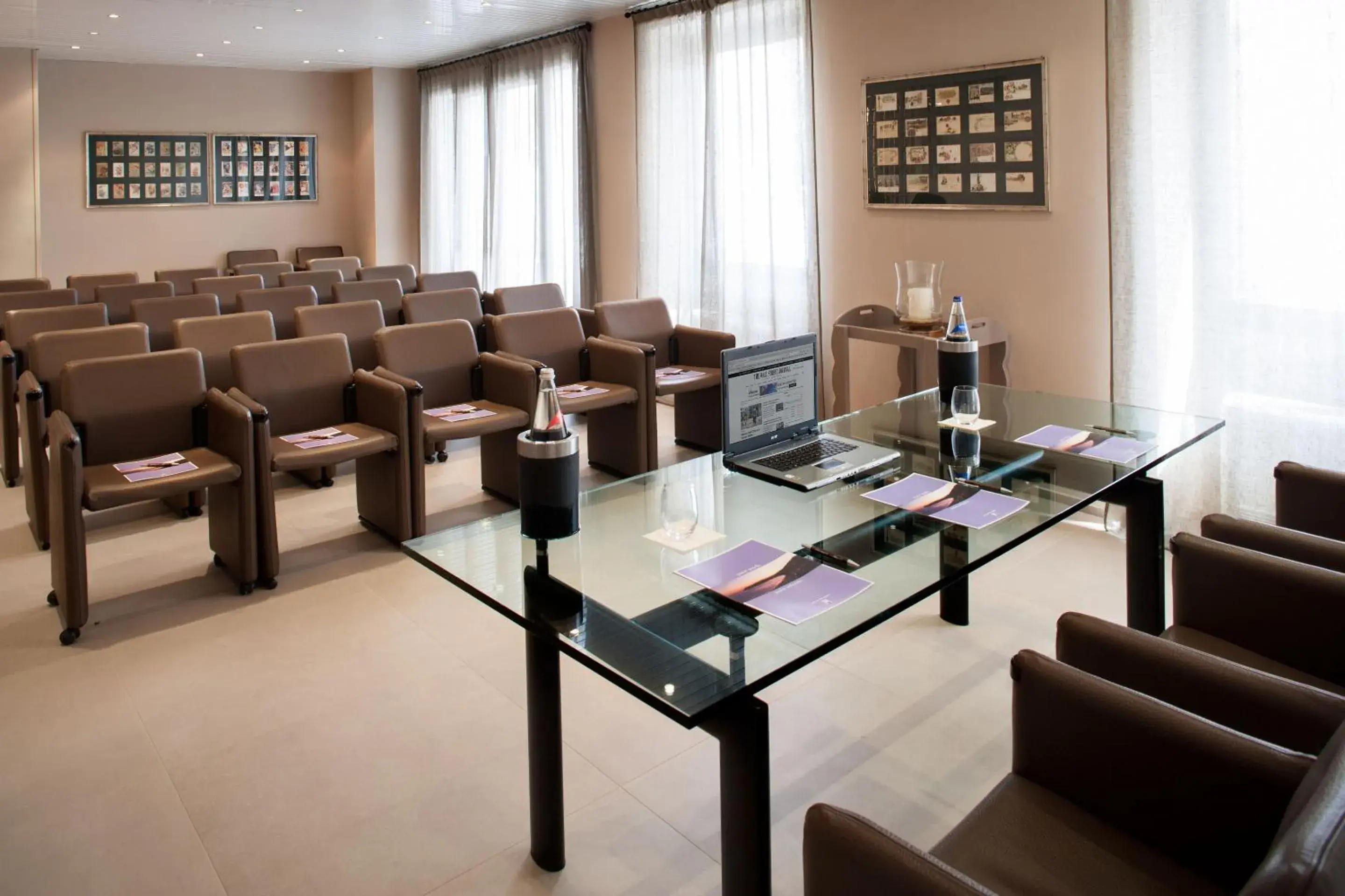 Meeting/conference room in Hotel Dei Fiori Restaurant - Meeting & Spa