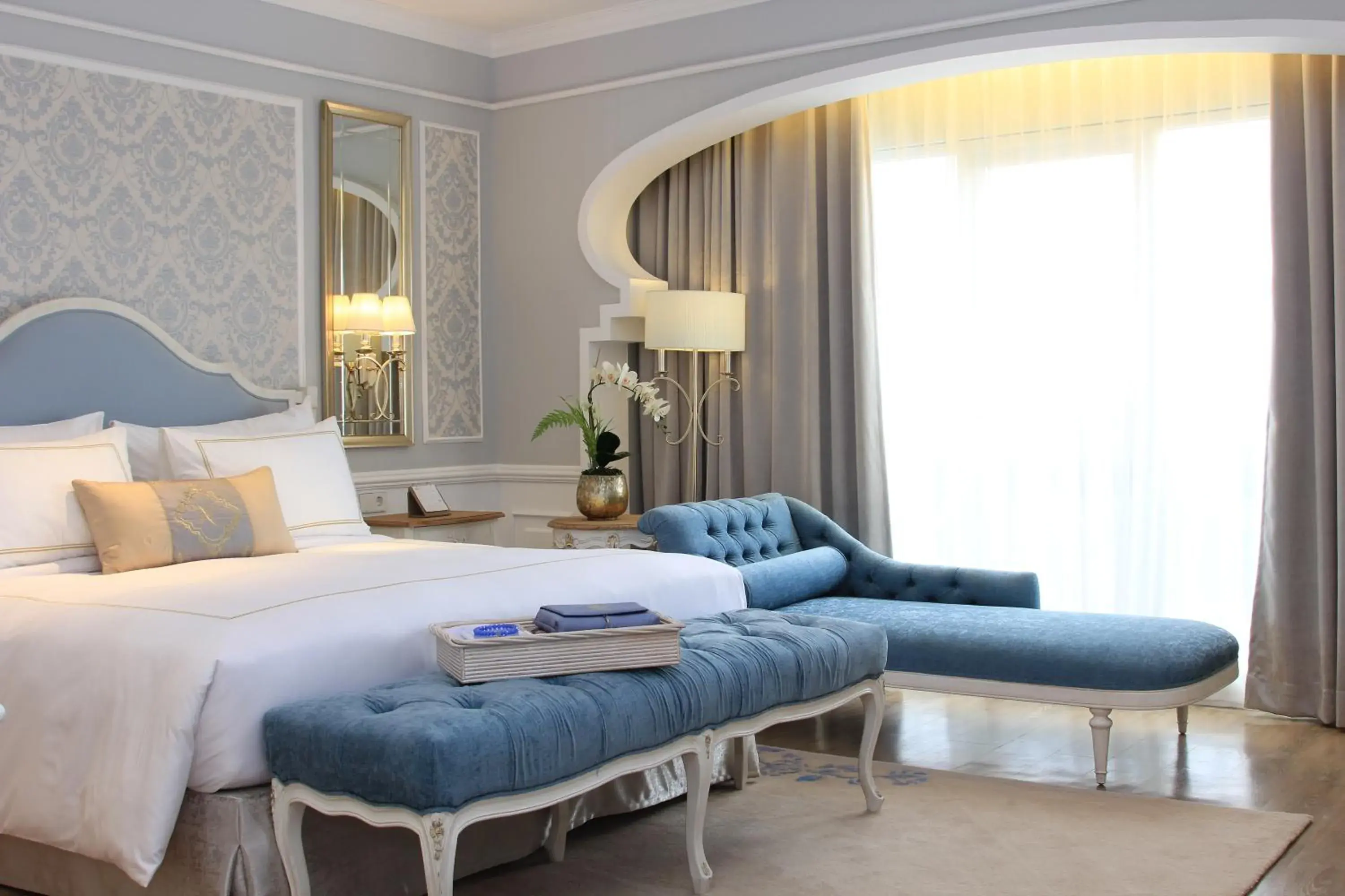 Bedroom, Bed in Noor Hotel