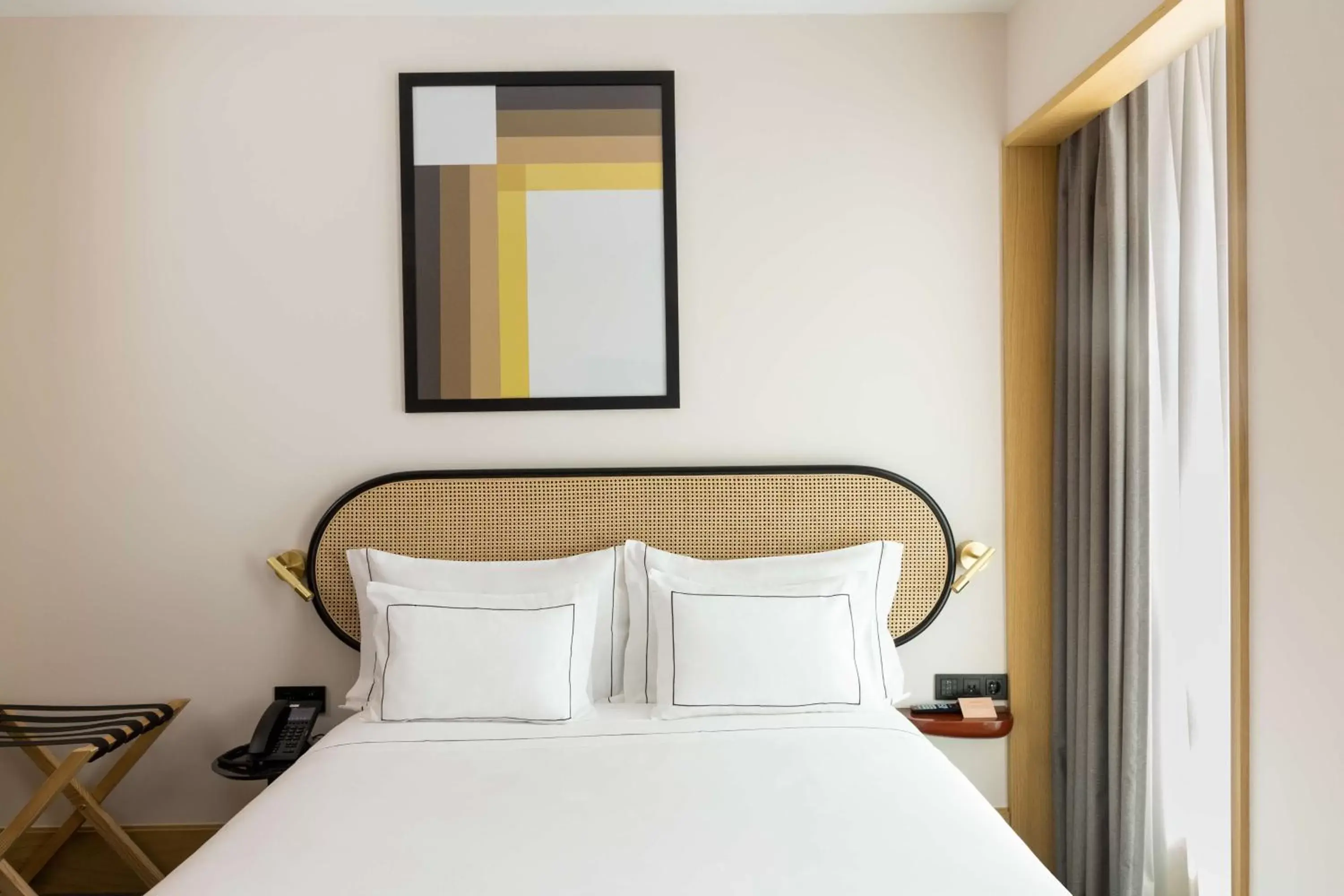 Bed in Arts Hotel Porto, Tapestry Collection By Hilton