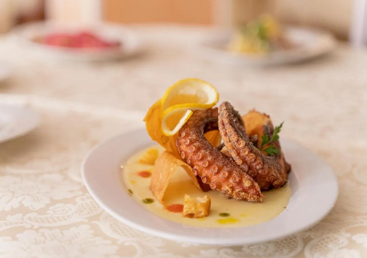 Food close-up in Hotel Villa Delle Rose