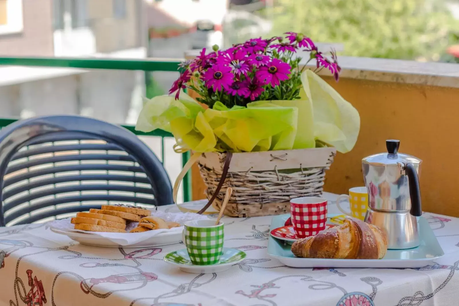 Italian breakfast in Casa Vacanze Isophylla