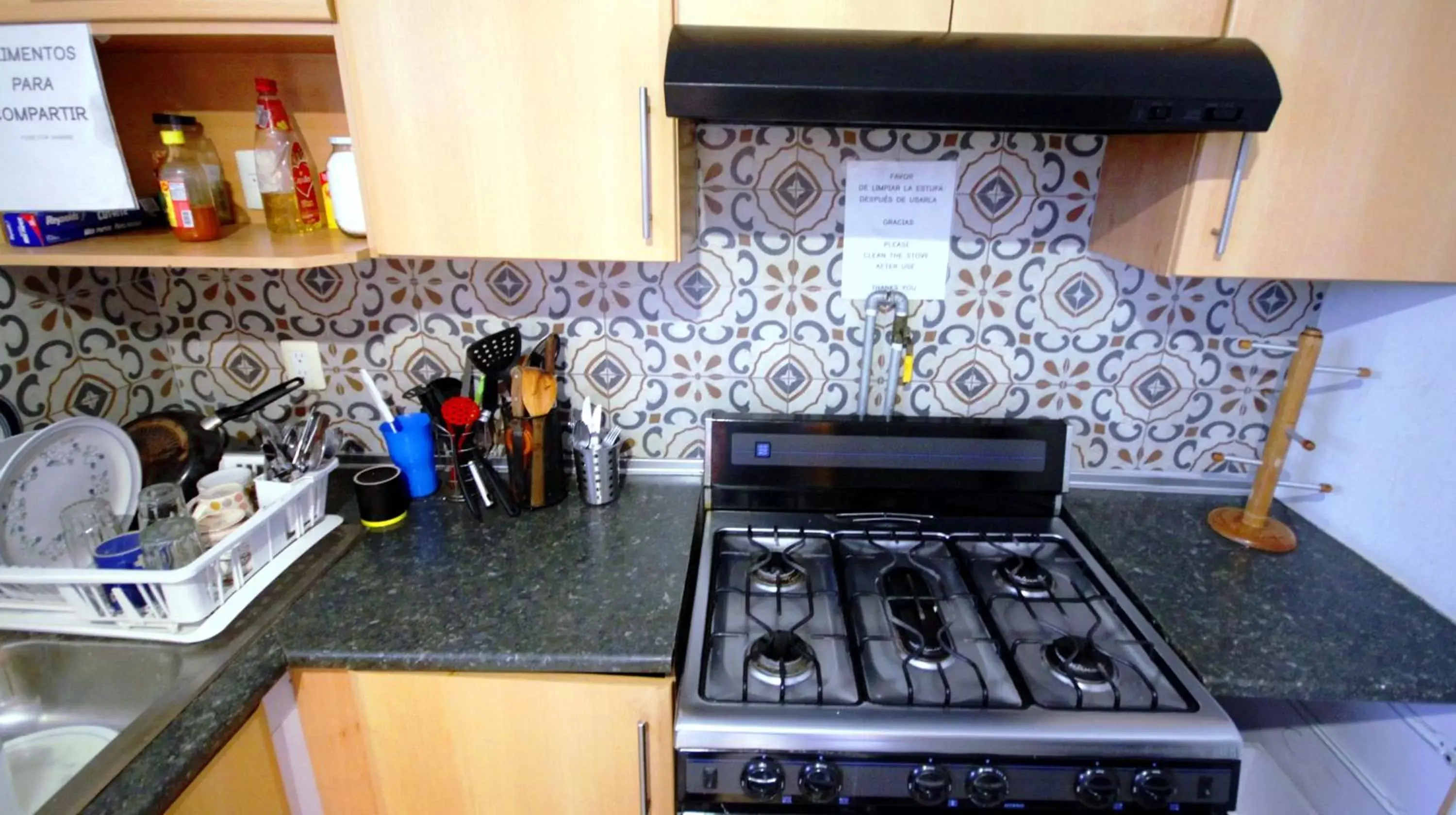 Communal kitchen, Kitchen/Kitchenette in Hotel del Refugio