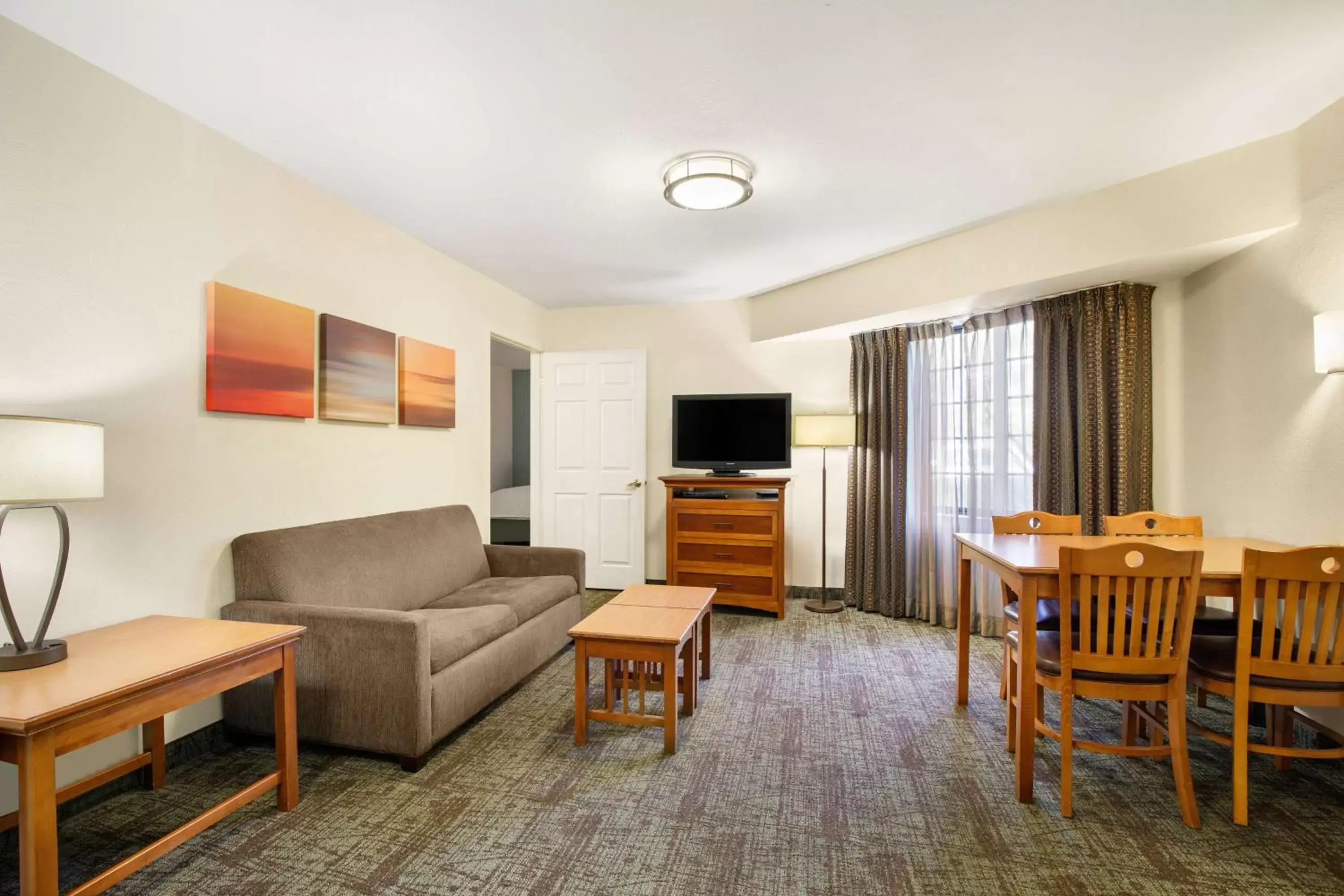 Bedroom, Seating Area in Sonesta ES Suites San Diego - Rancho Bernardo