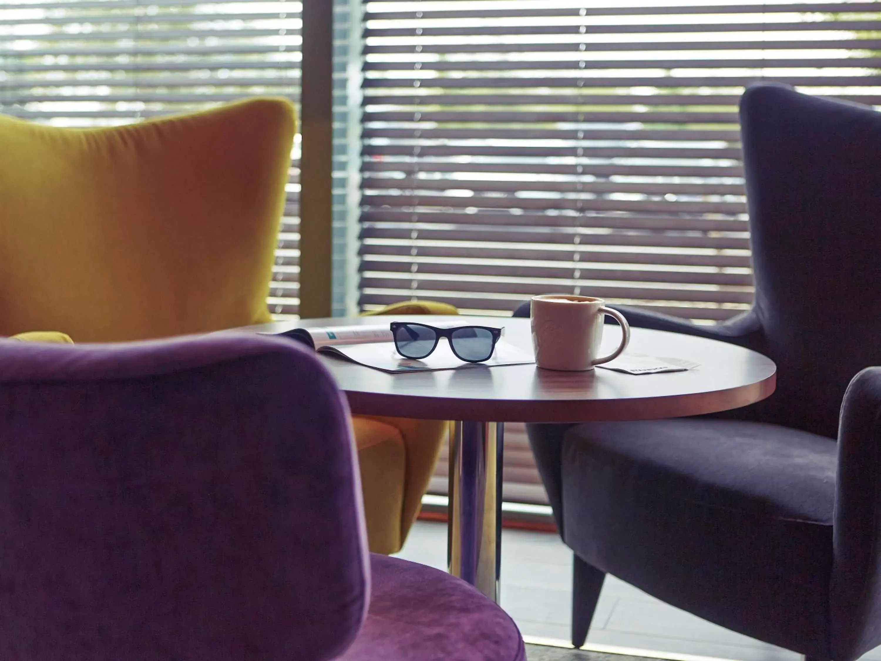 Lounge or bar, Seating Area in Mercure Sheffield Parkway