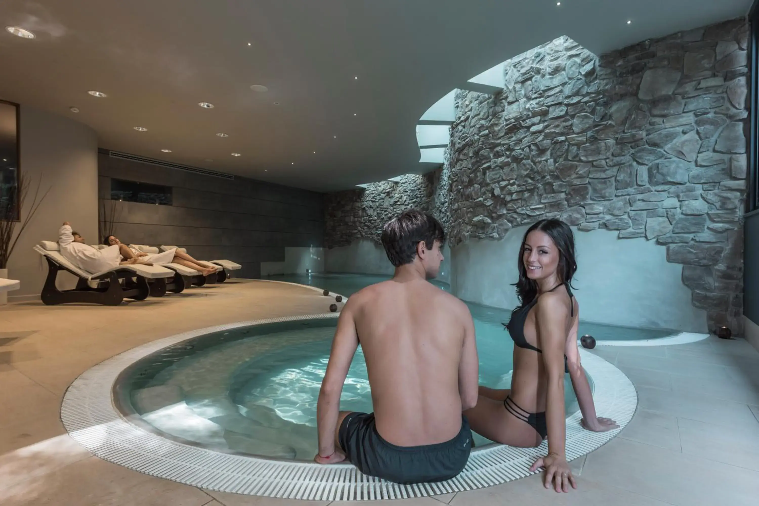 Spa and wellness centre/facilities, Swimming Pool in Posta Donini-Historic Hotel