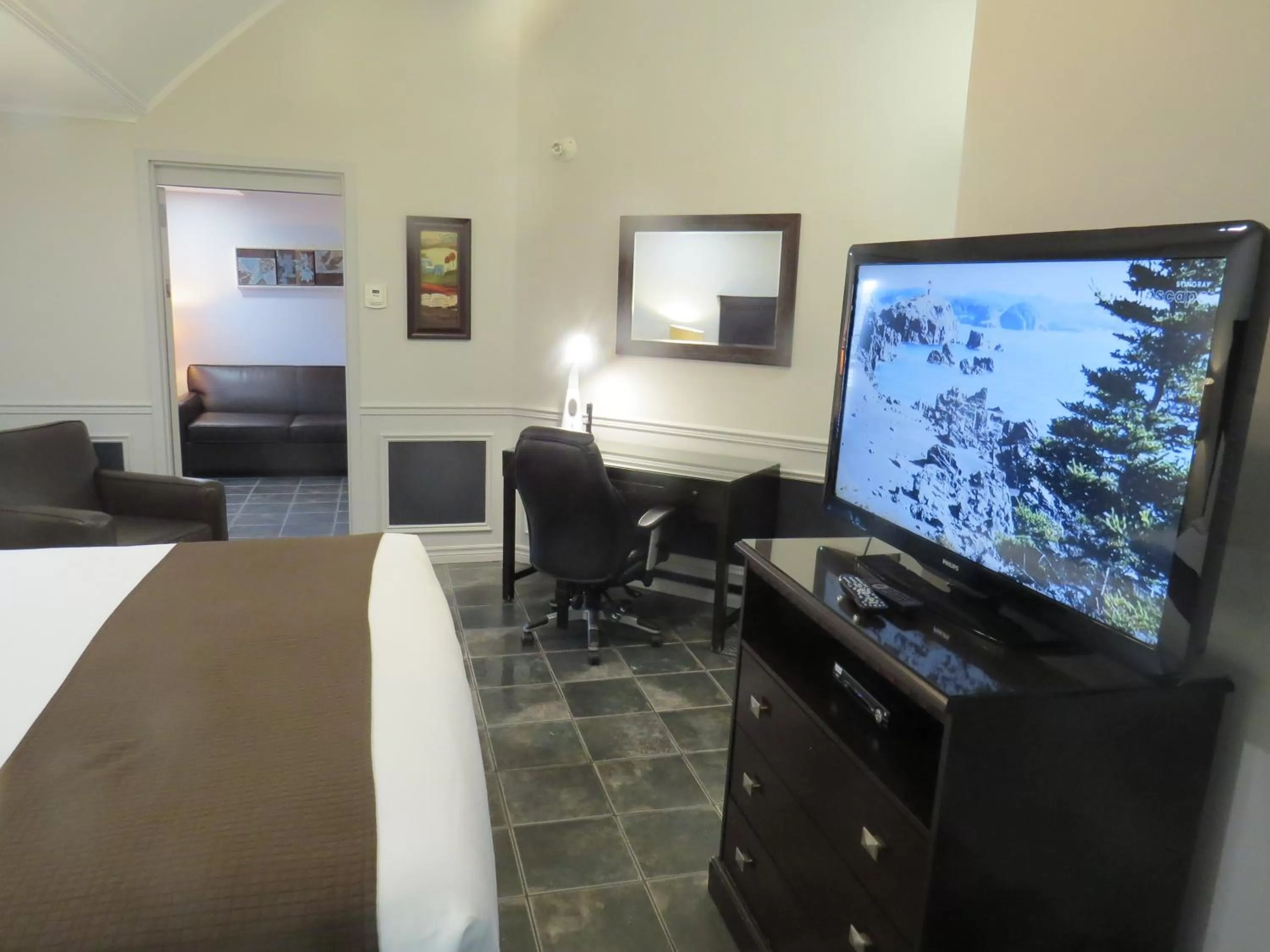 TV/Entertainment Center in Dockside Suites