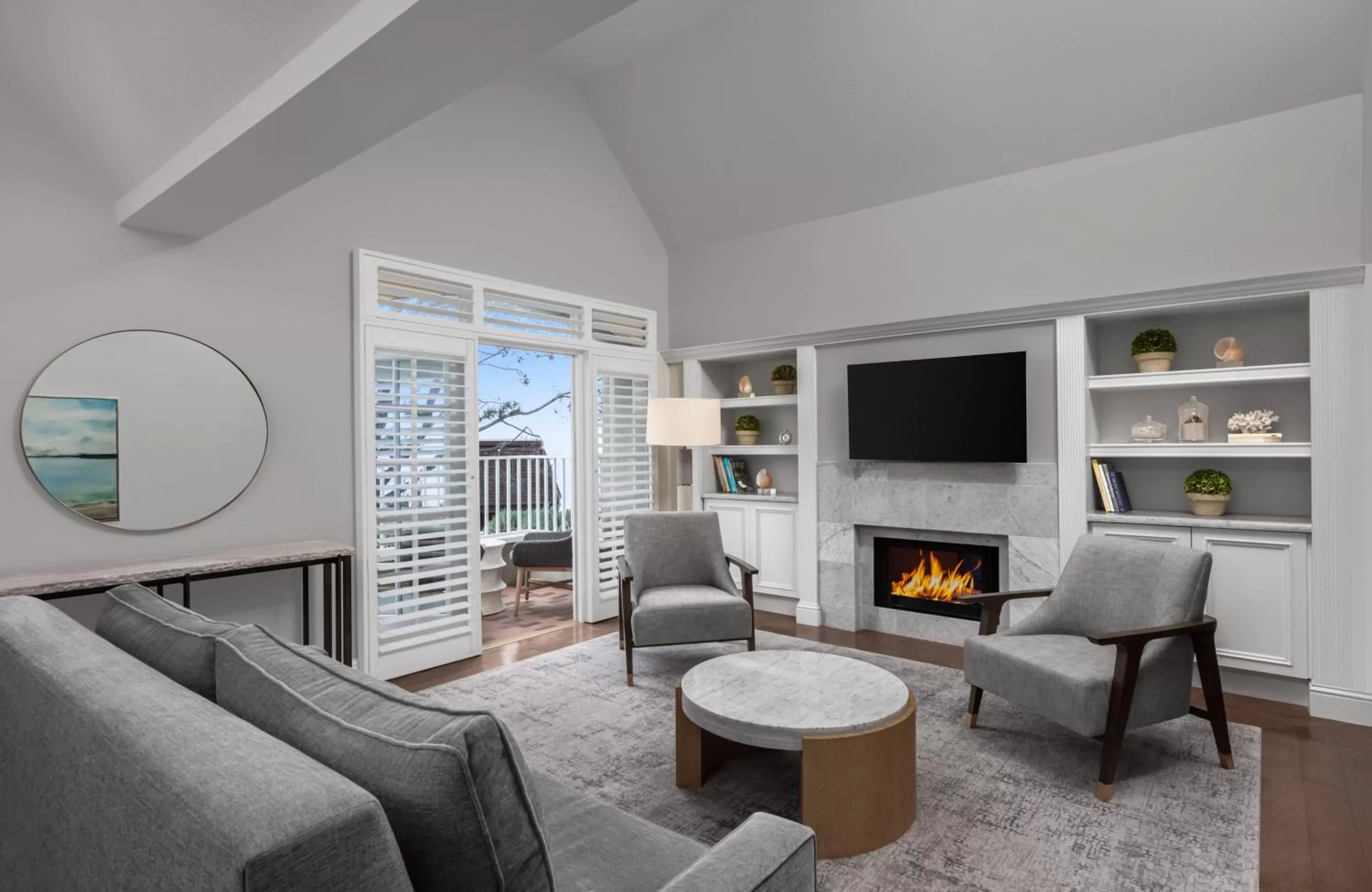 Seating area in L'Auberge Del Mar Resort and Spa