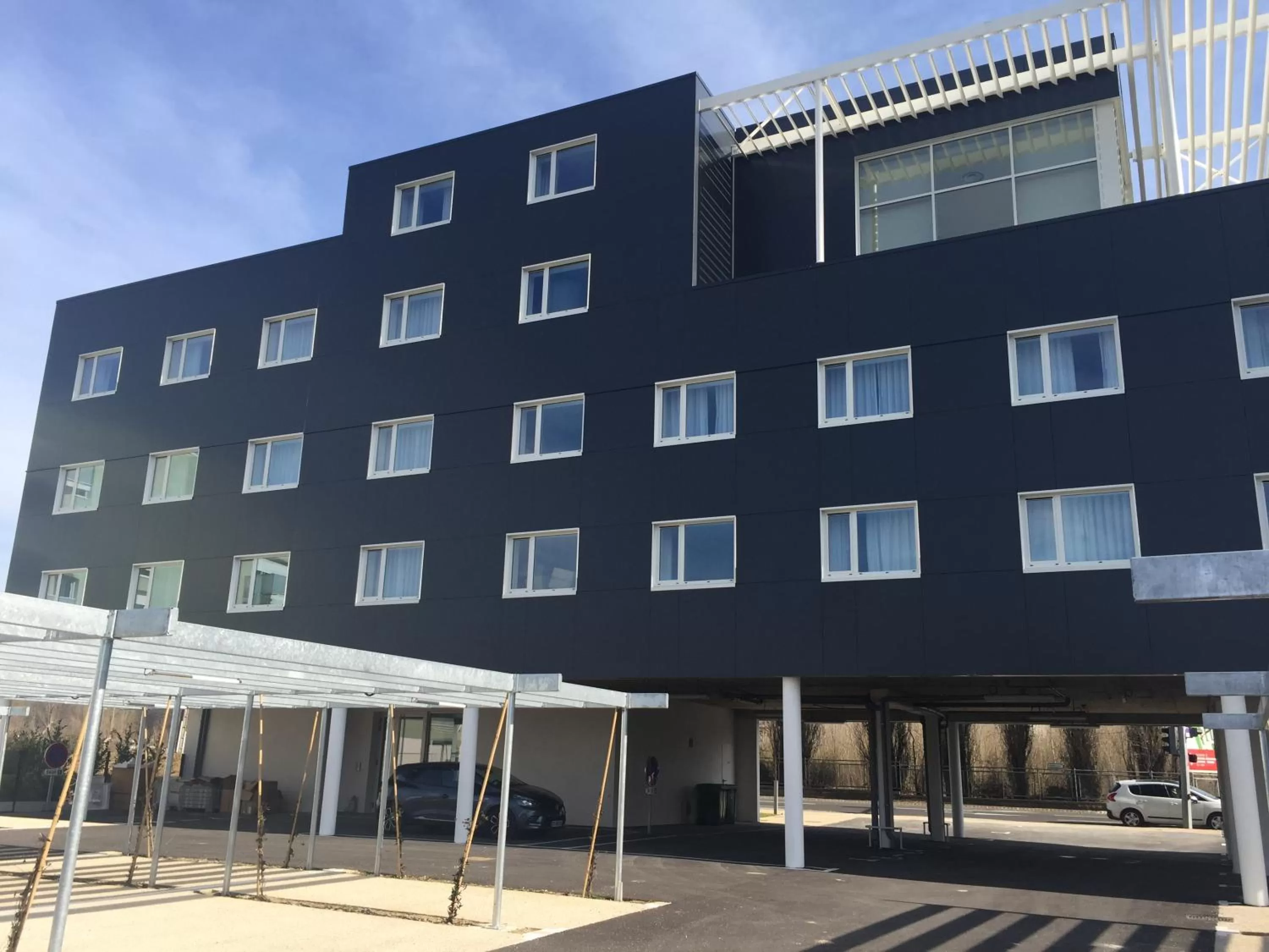 Property building in HOTEL LES 3 VALLÉES