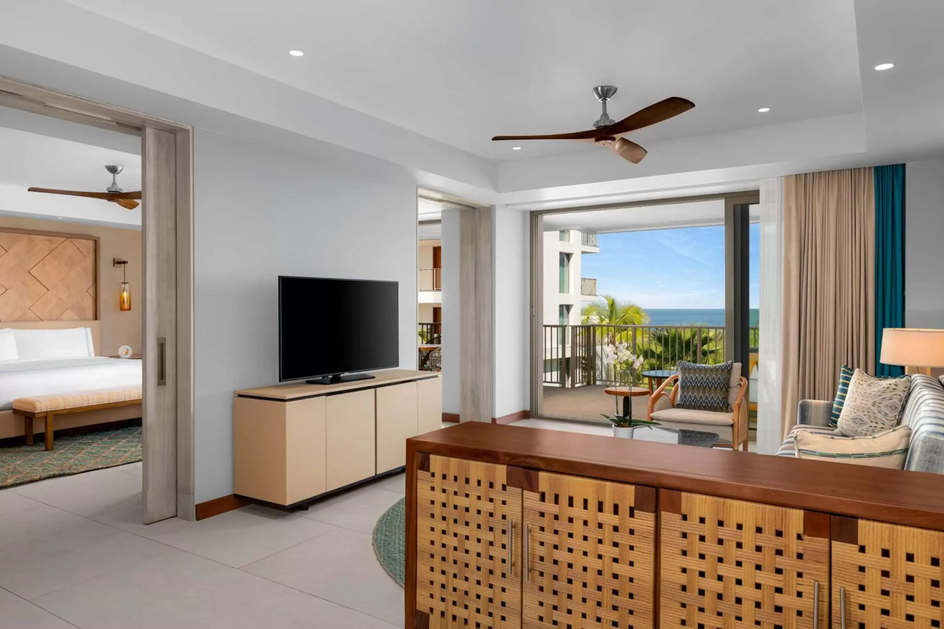 Living room, TV/Entertainment Center in Conrad Punta de Mita